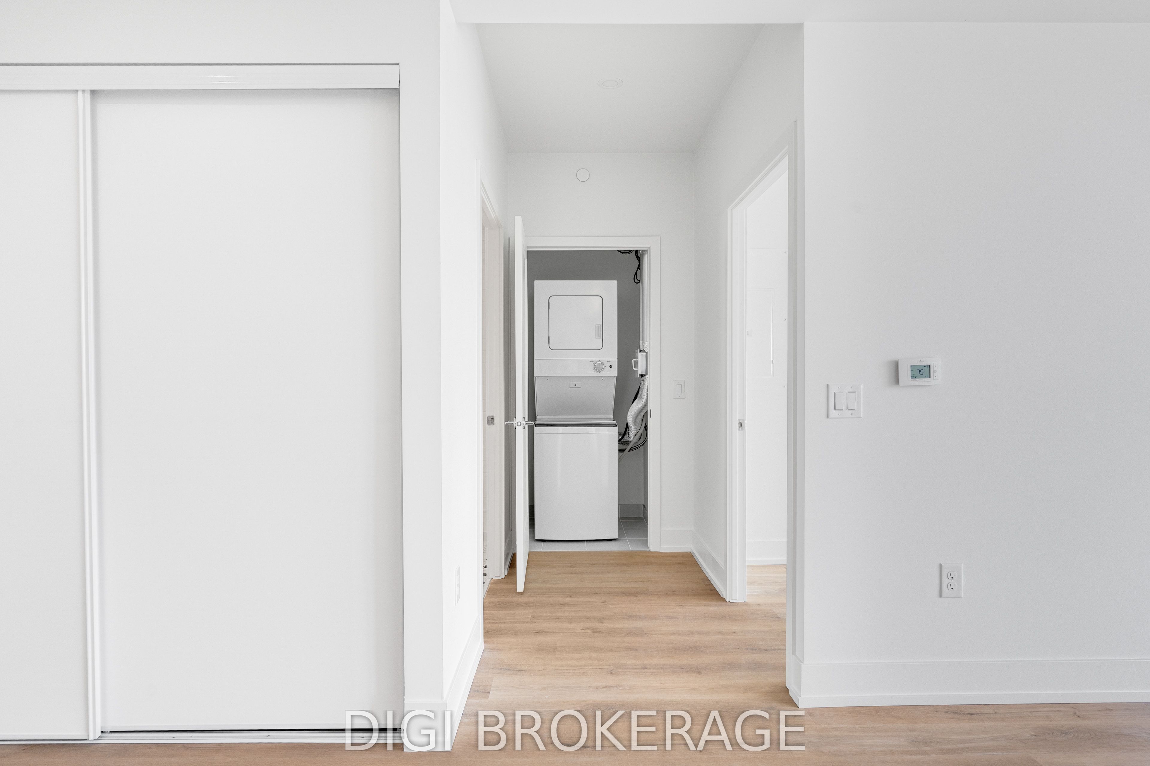 2070 Scott Street 1507 Property Photo 22