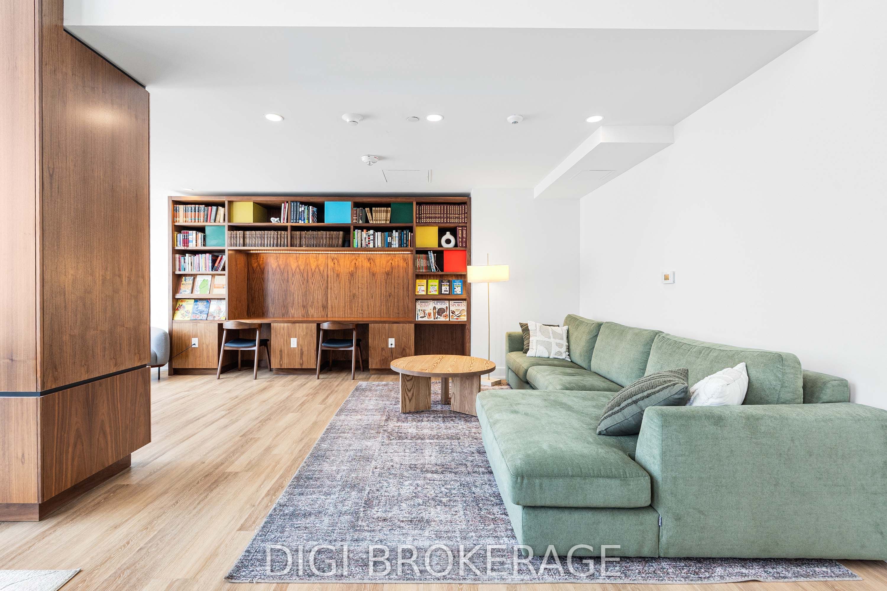 2070 Scott Street 1507 Property Photo 32