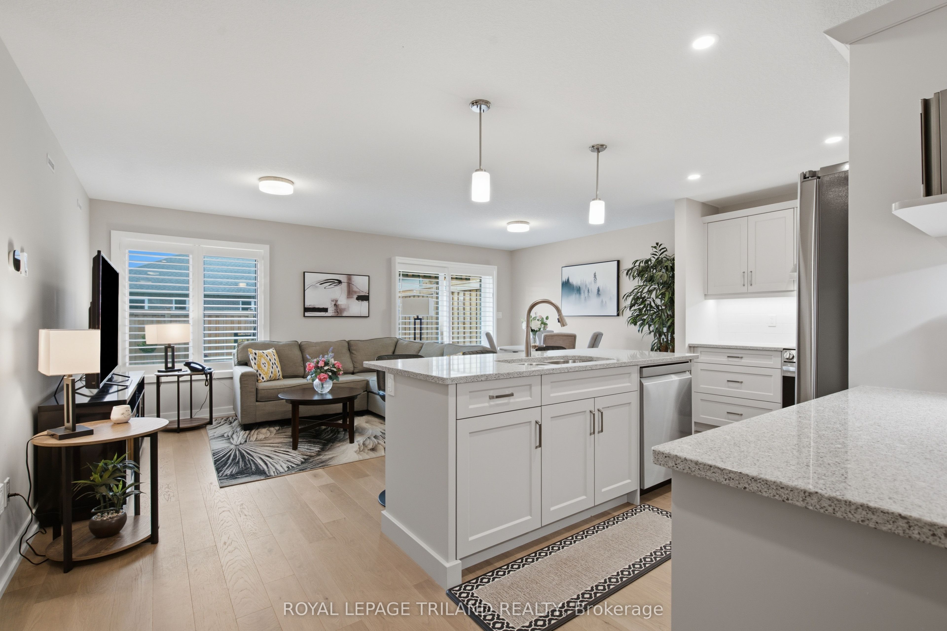 58 Silverleaf Path Property Photo 4