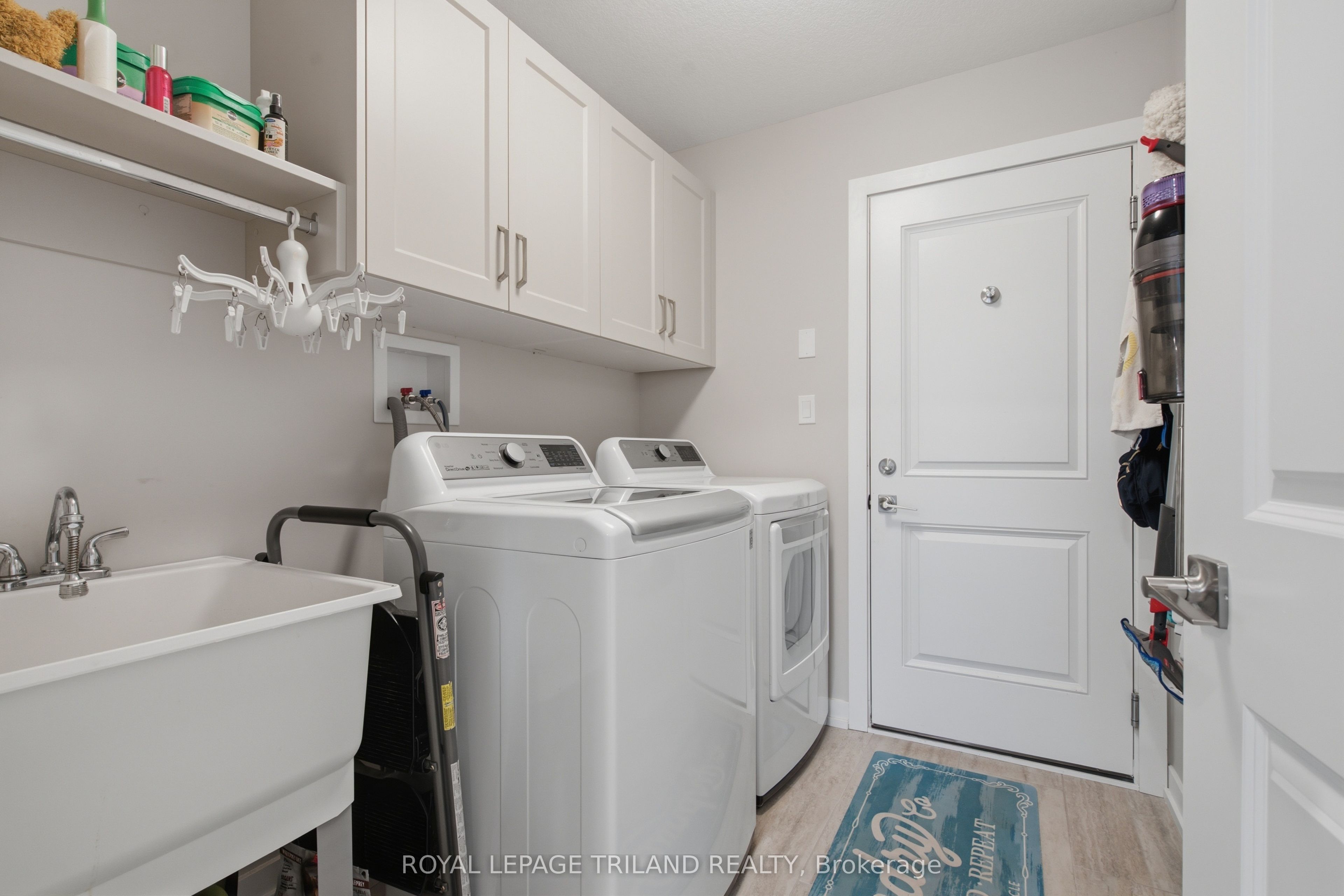 58 Silverleaf Path Property Photo 25