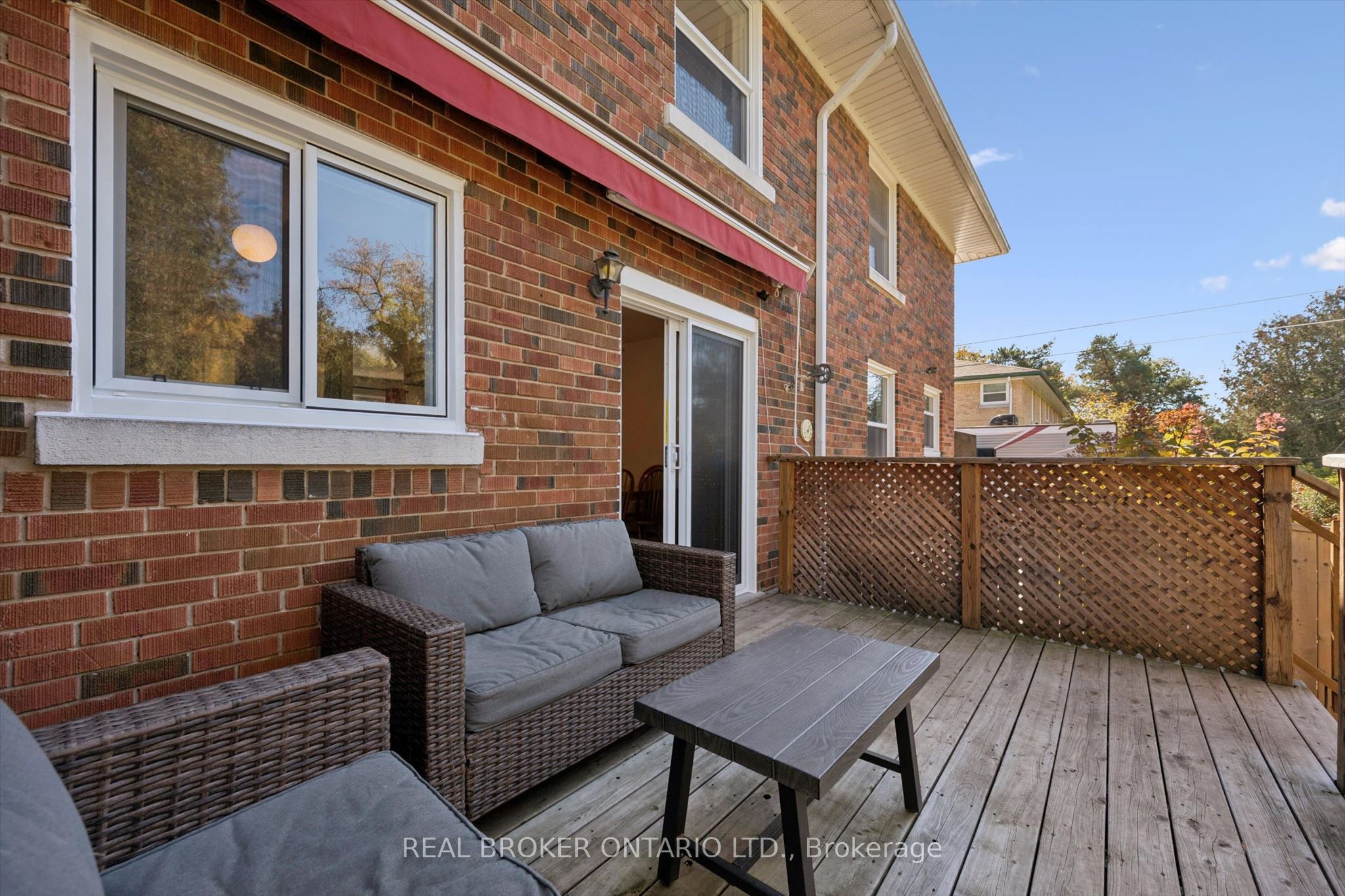100 Waverley Drive Property Photo 24