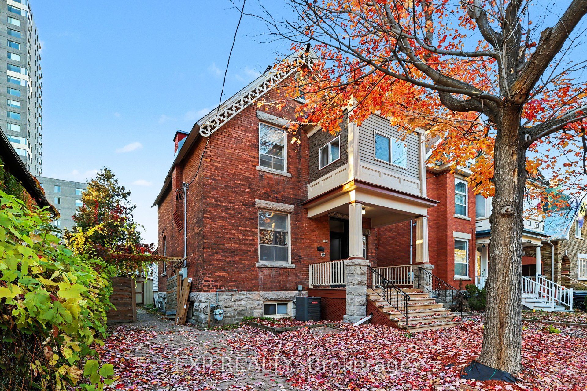 419 Besserer Street B Property Photo 2