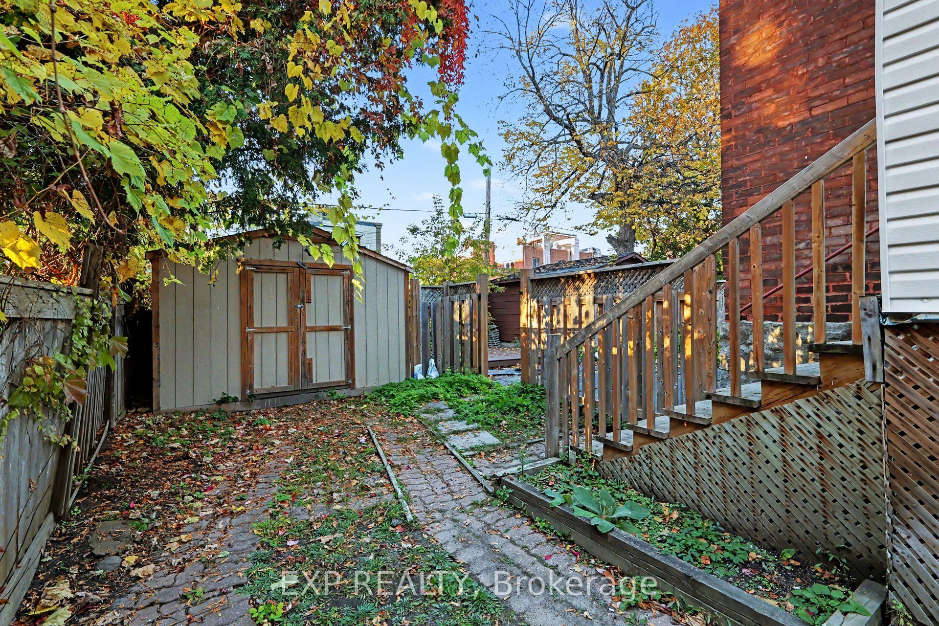 419 Besserer Street B Property Photo 20