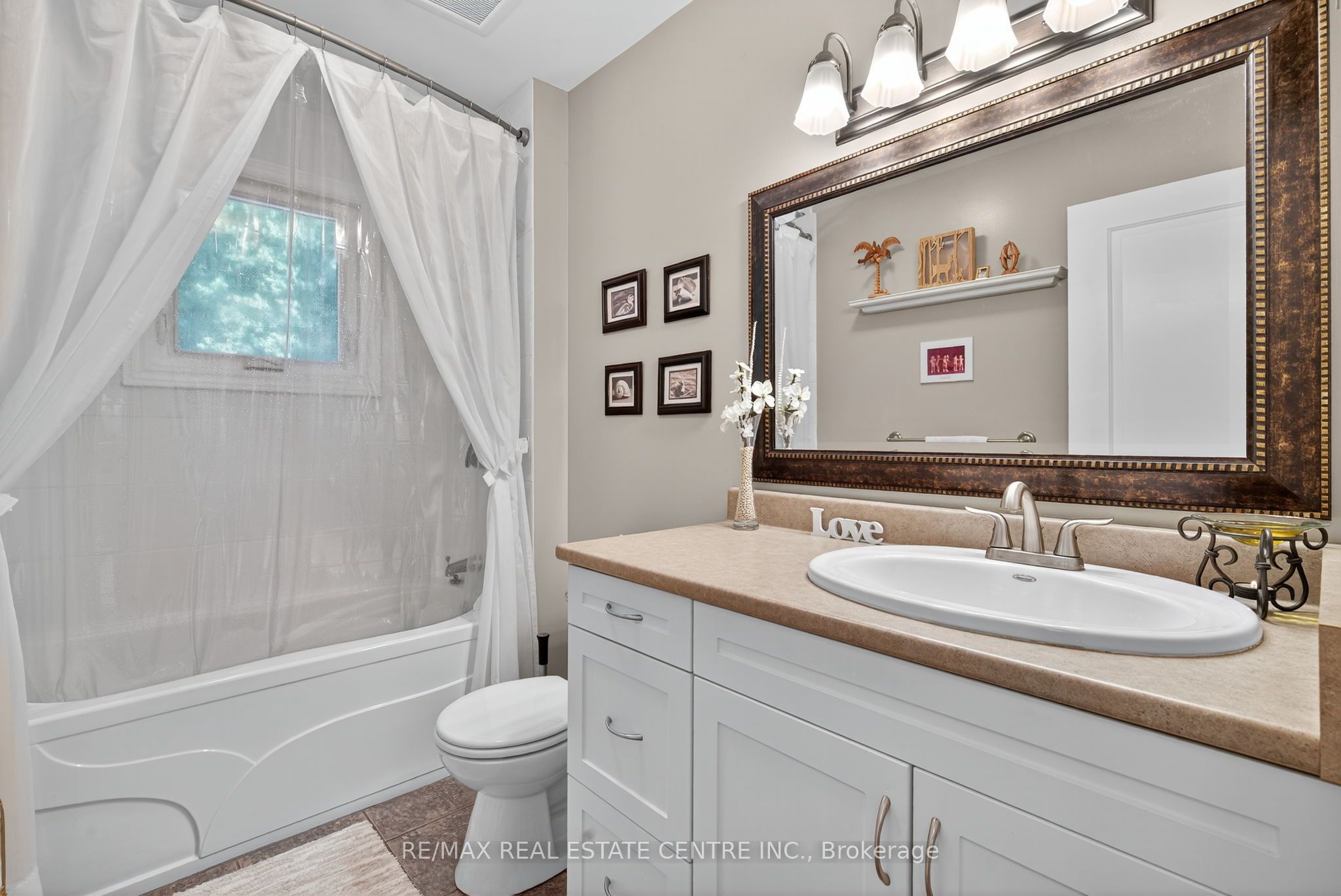 16 Cedar Lane Property Photo 31