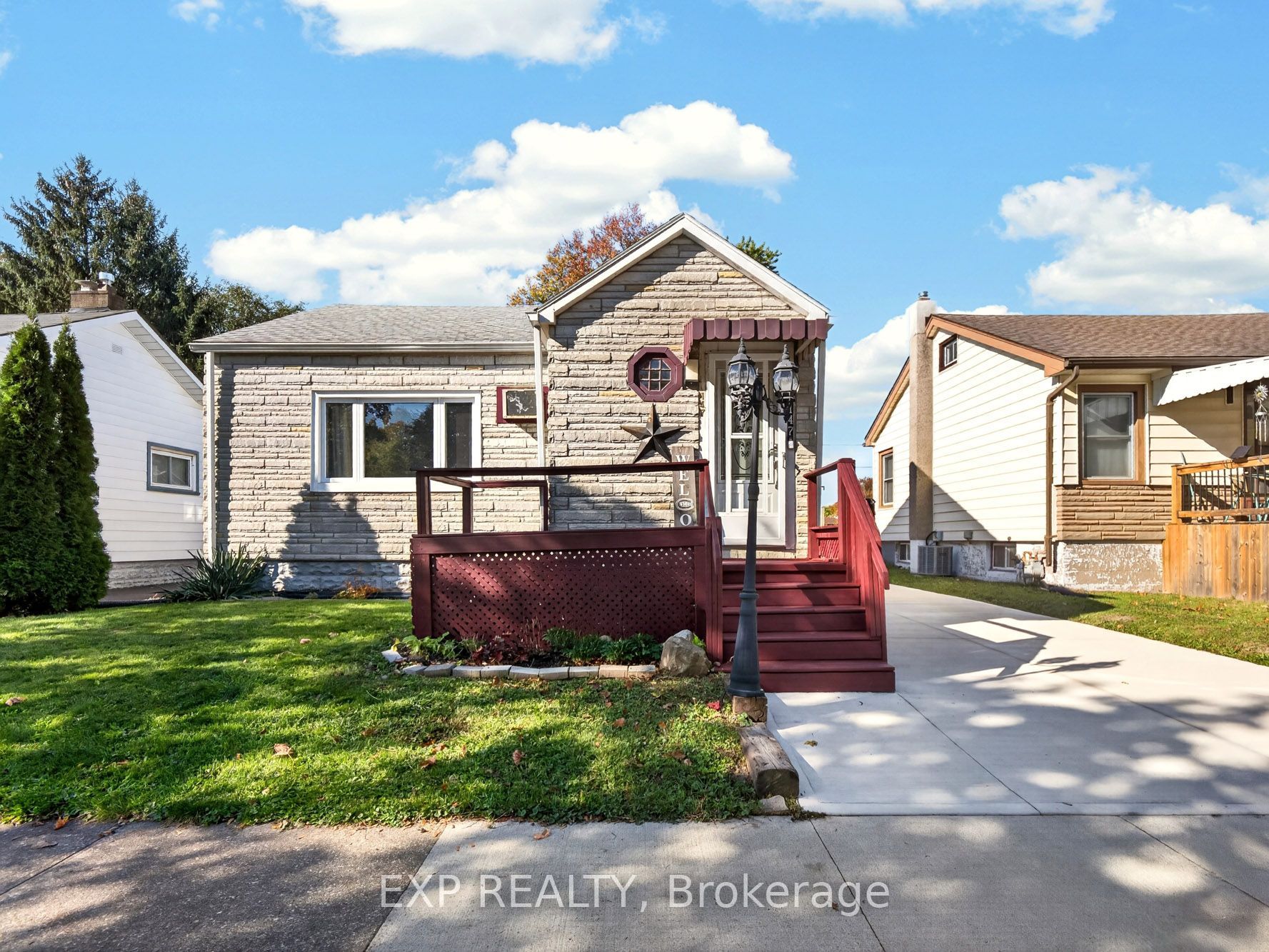 147 Dover Road Property Photo 2
