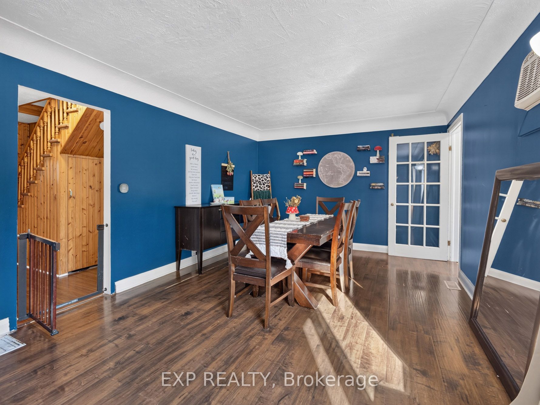 147 Dover Road Property Photo 6