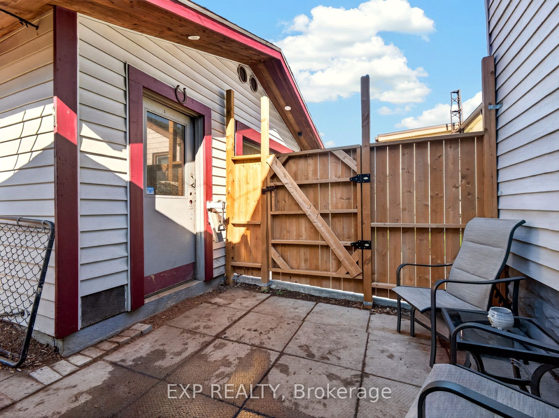 147 Dover Road Property Photo 24