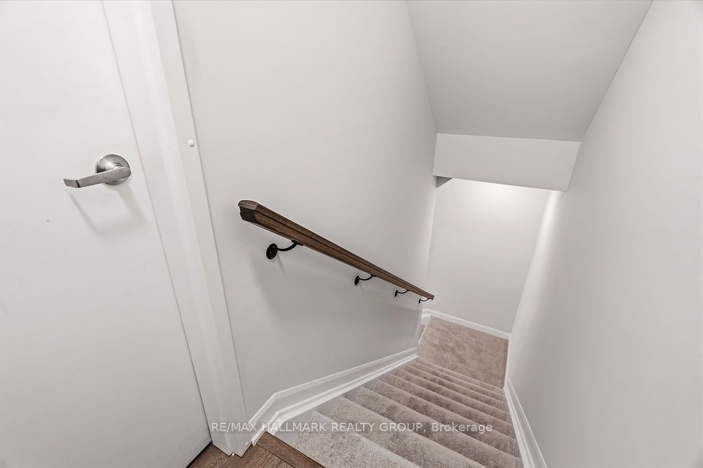 201 Glenroy Gilbert Drive 11 Property Photo 4