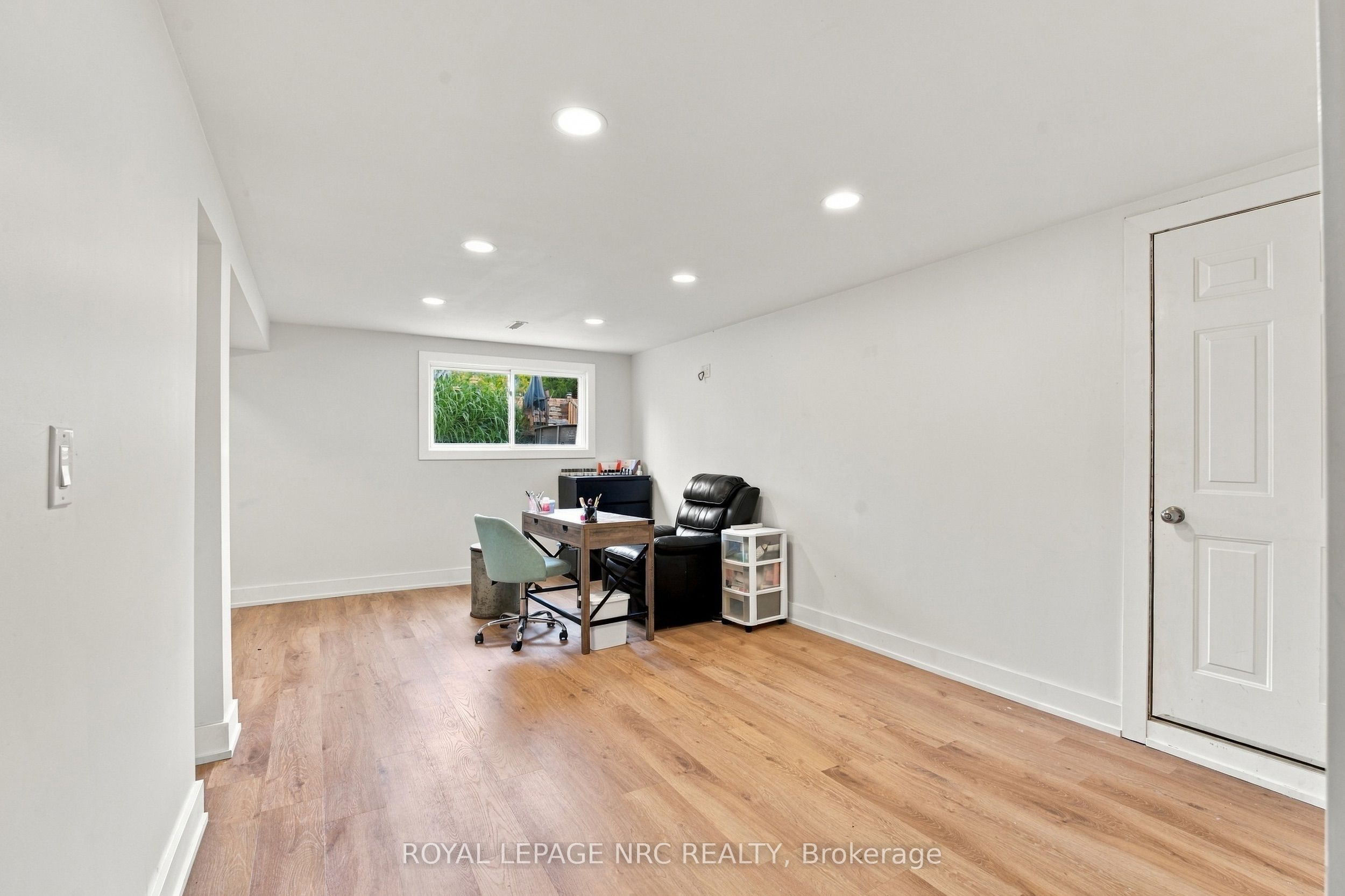 26 Pinehurst Drive Property Photo 13