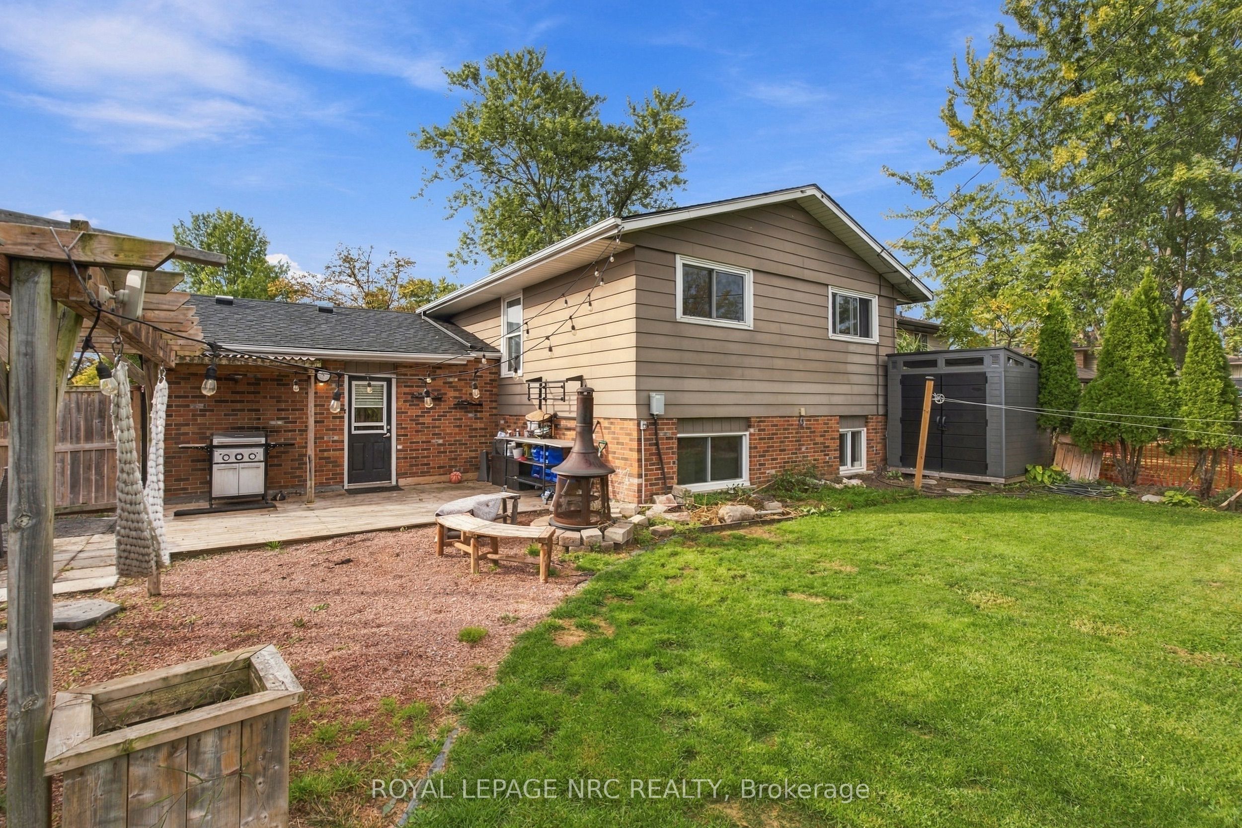 26 Pinehurst Drive Property Photo 22