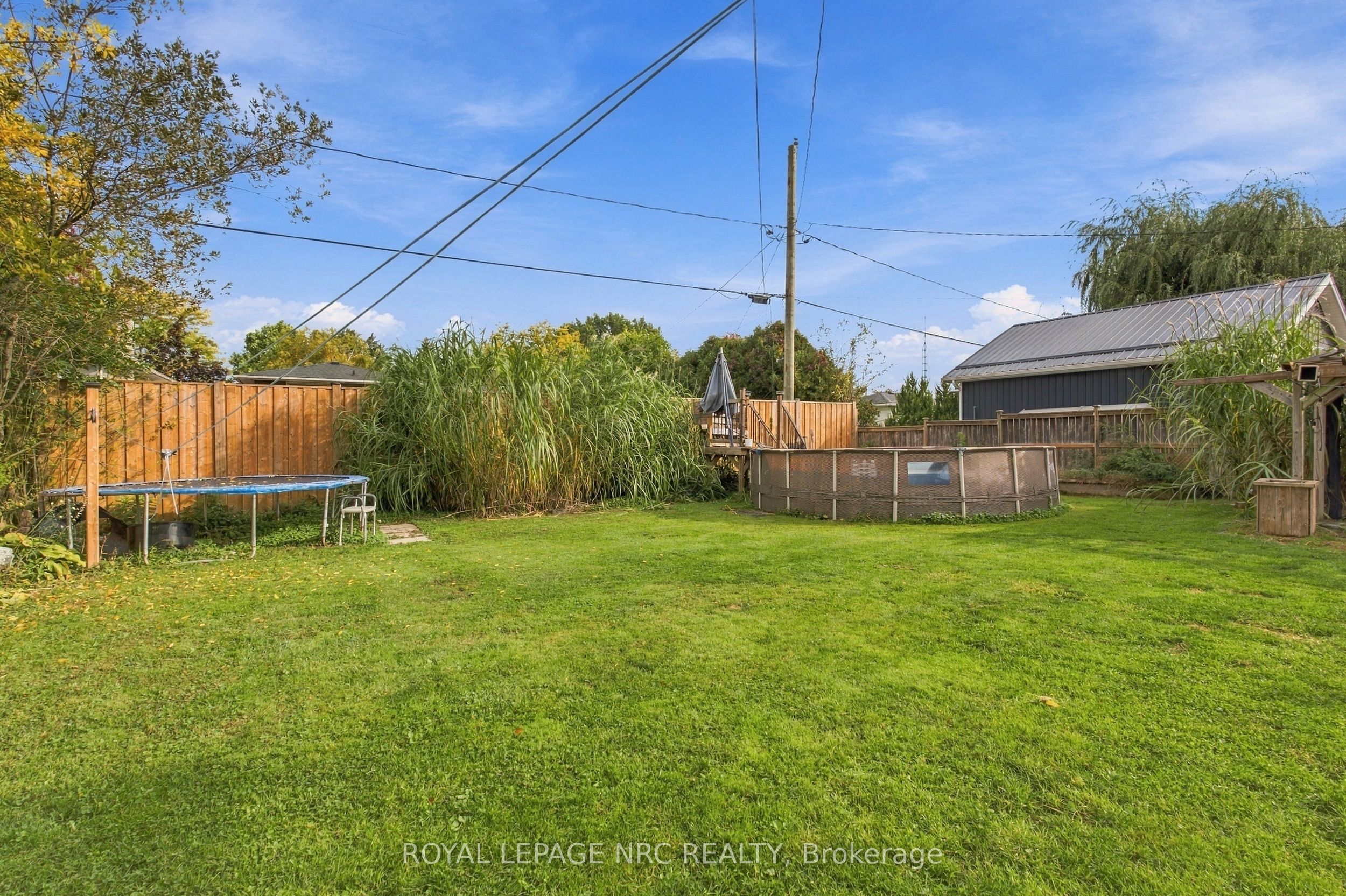 26 Pinehurst Drive Property Photo 23