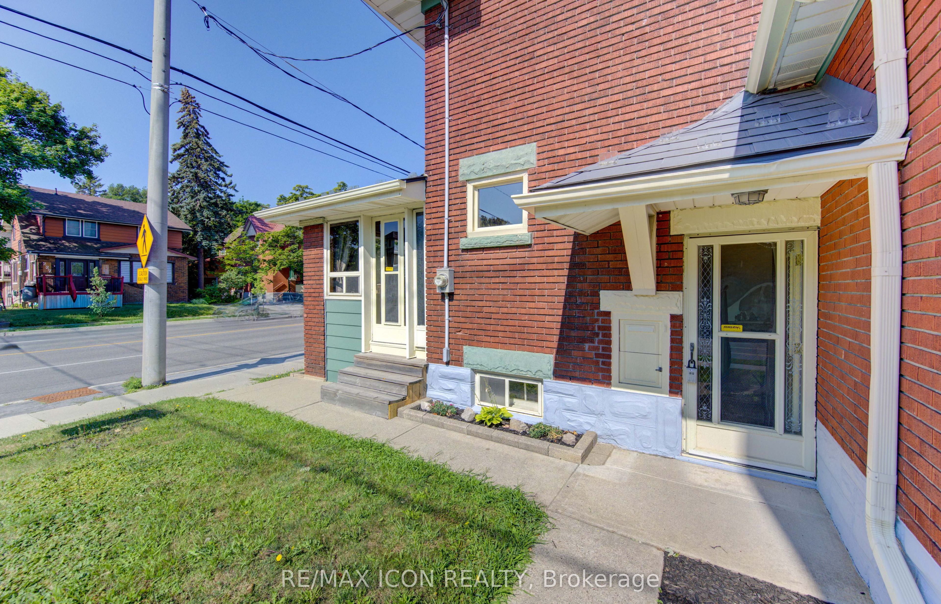 224 Weber Street E Property Photo 40
