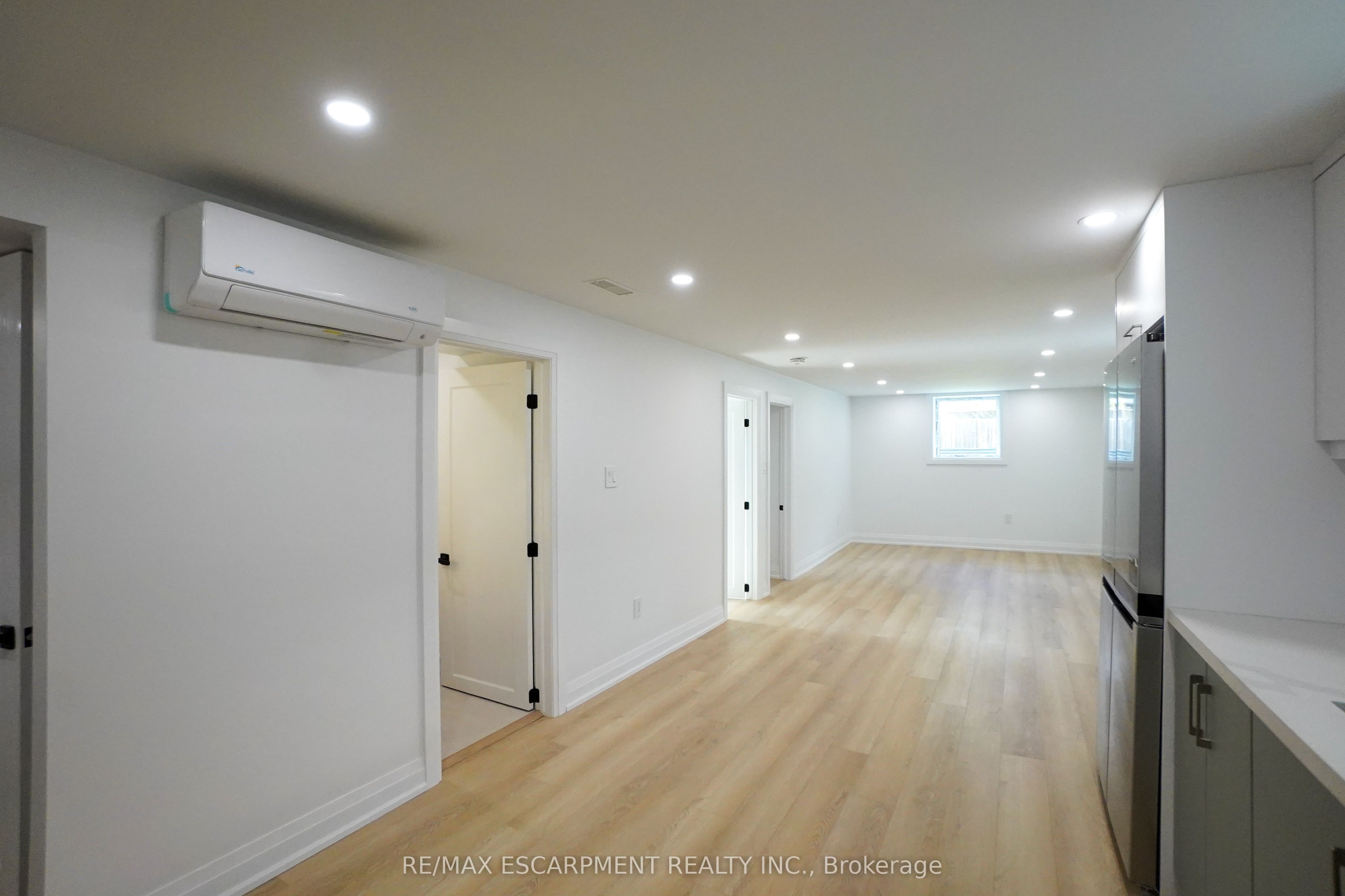 136 Warren Avenue Property Photo 45