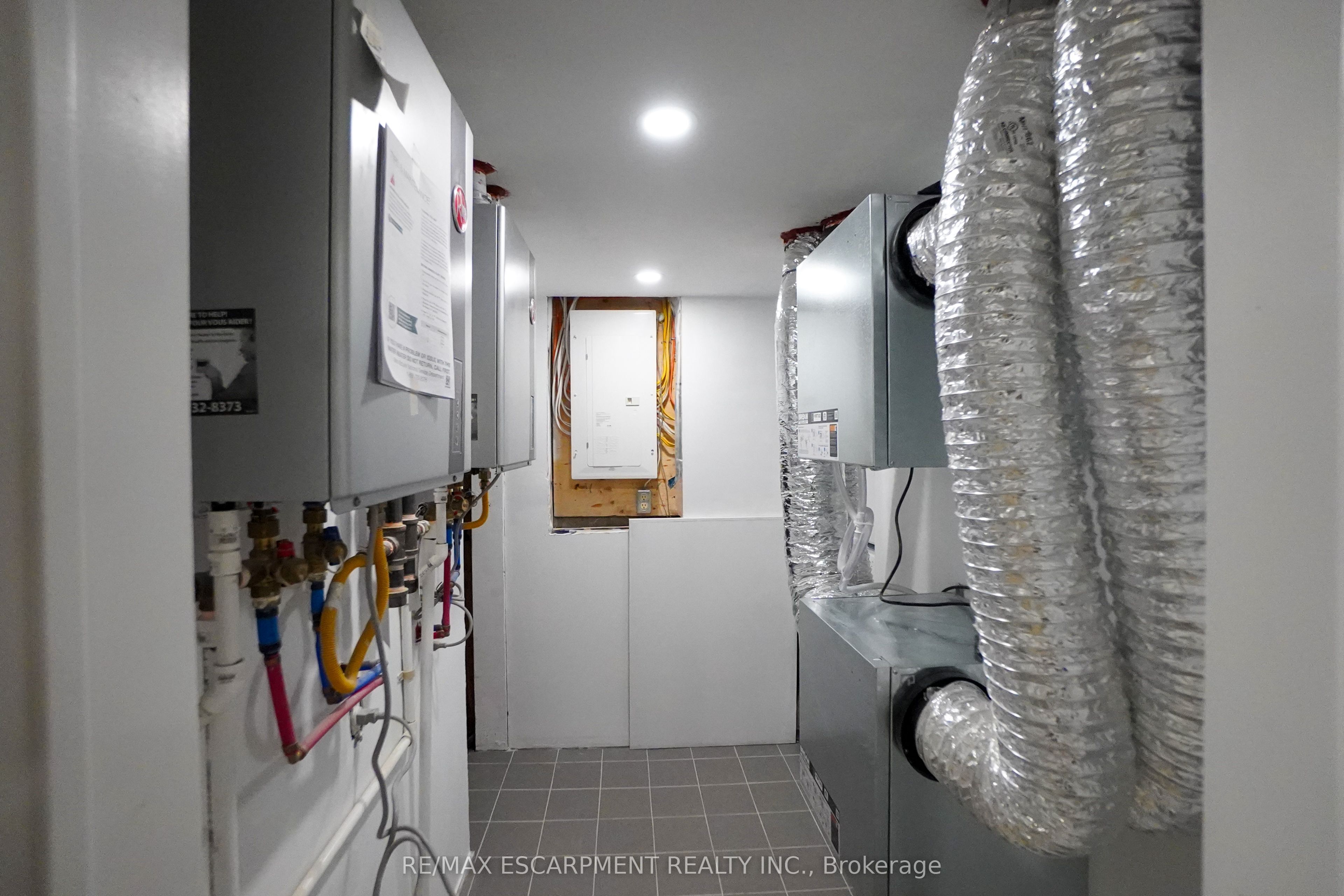 136 Warren Avenue Property Photo 48