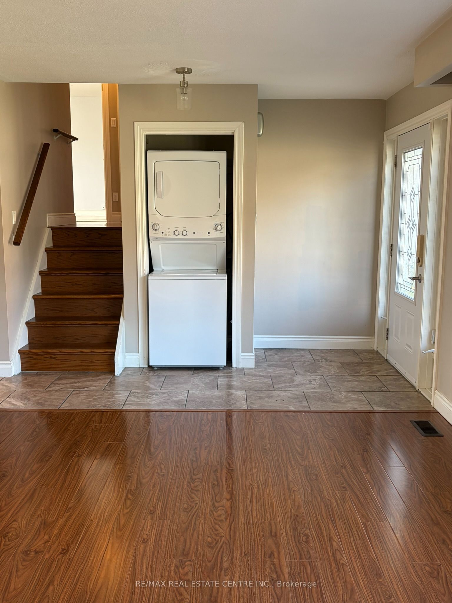 127 Centre Street Property Photo 5