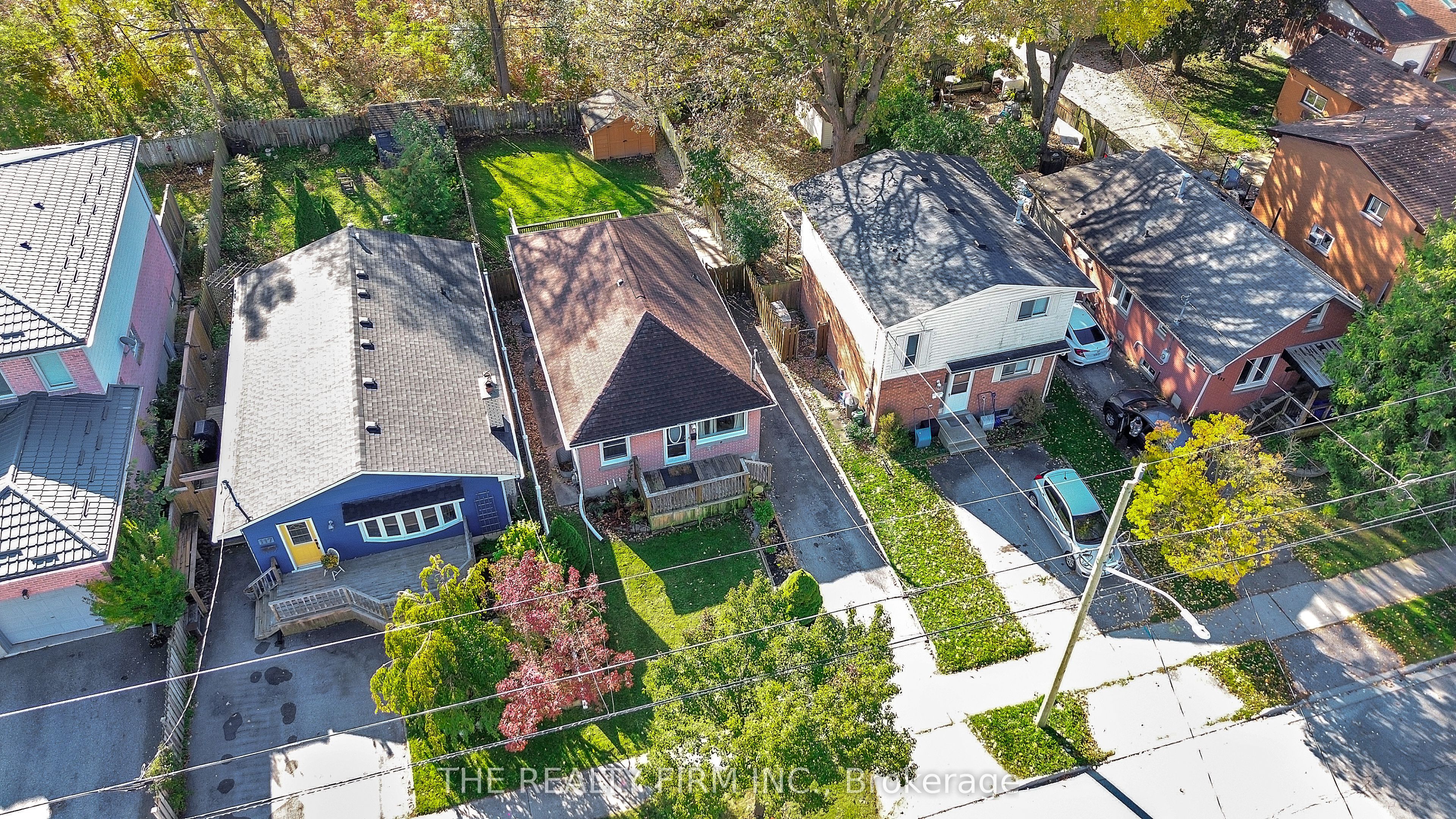 119 Emery Street W Property Photo 6