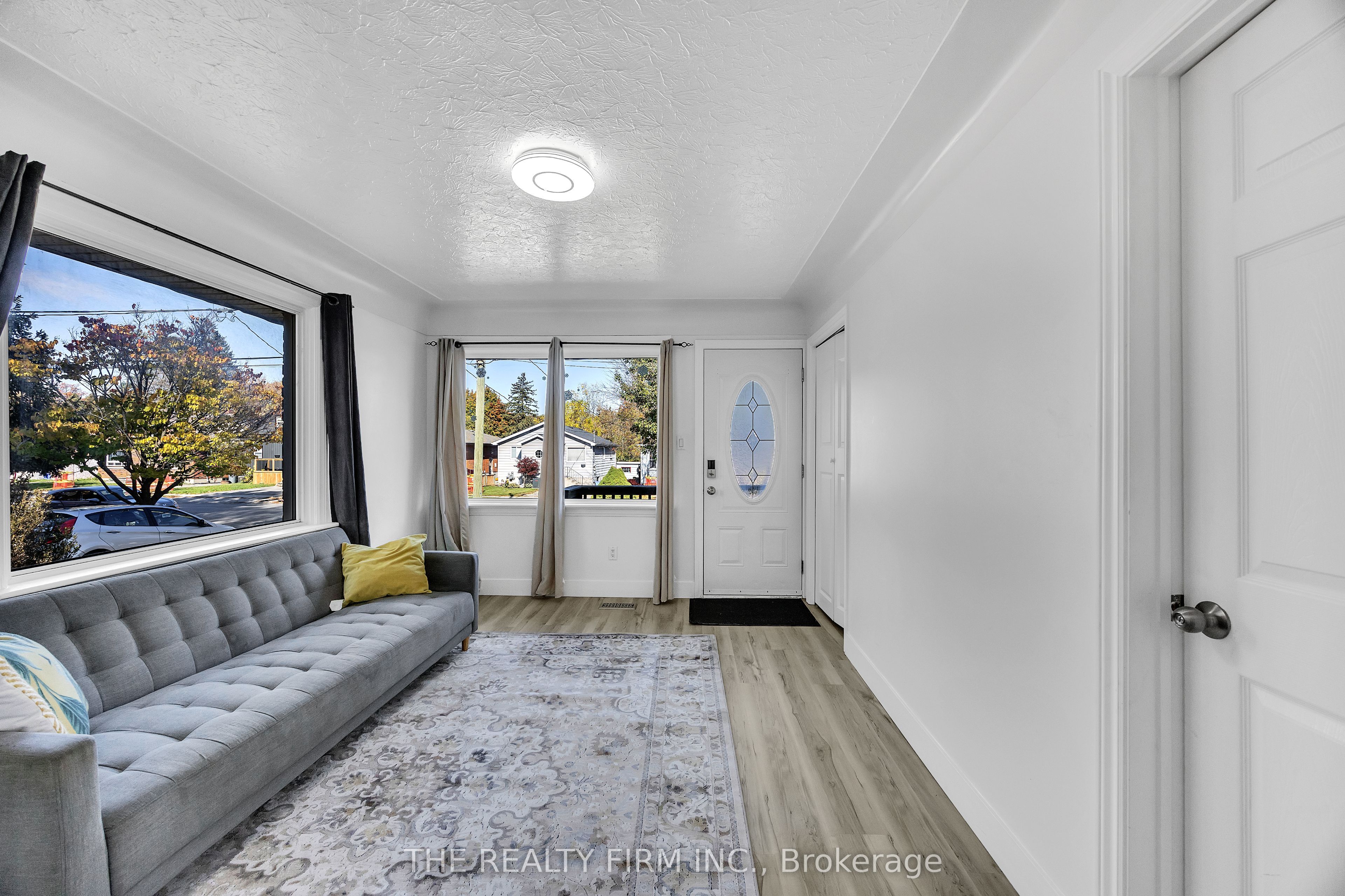 119 Emery Street W Property Photo 13