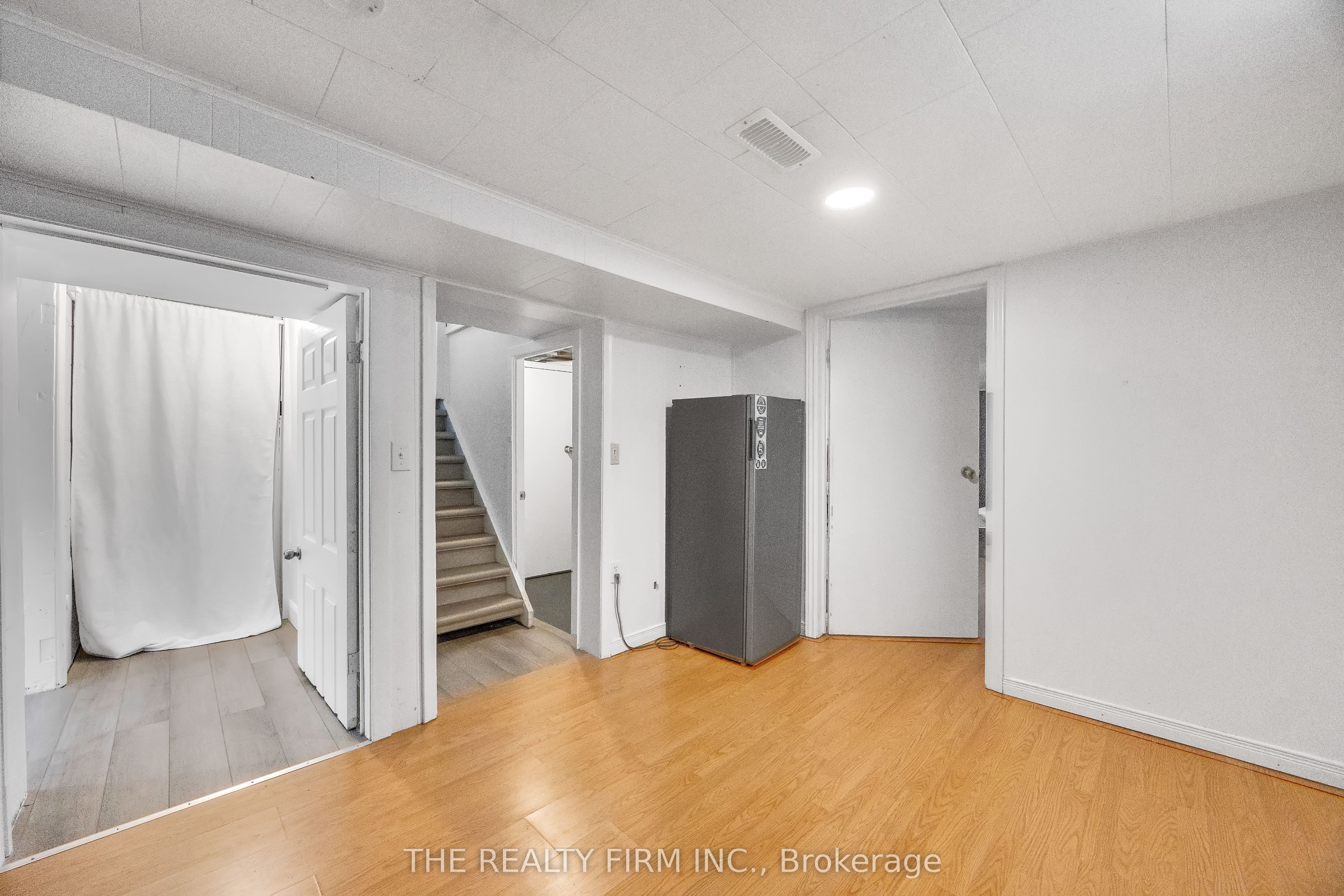 119 Emery Street W Property Photo 30