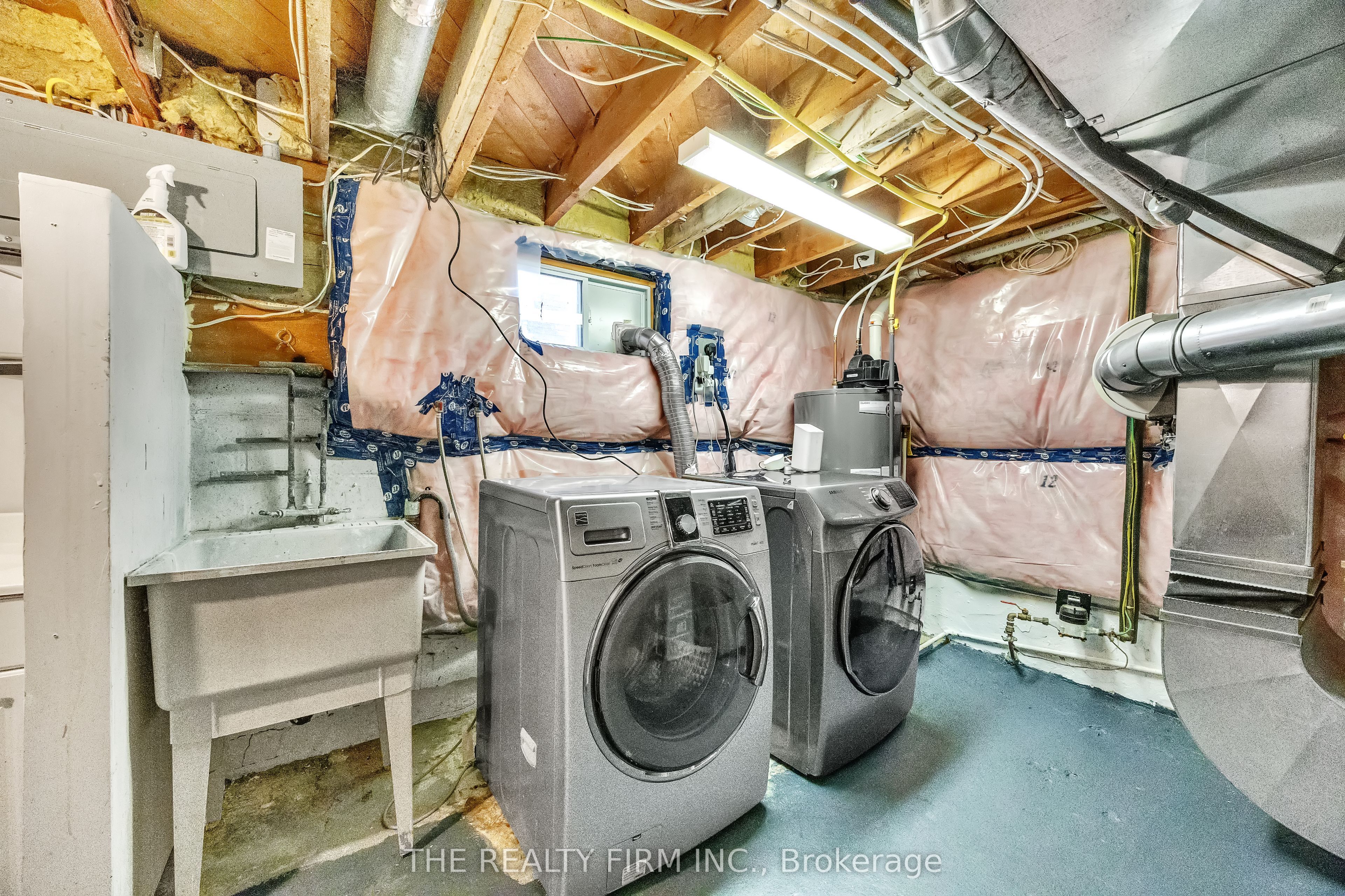 119 Emery Street W Property Photo 37