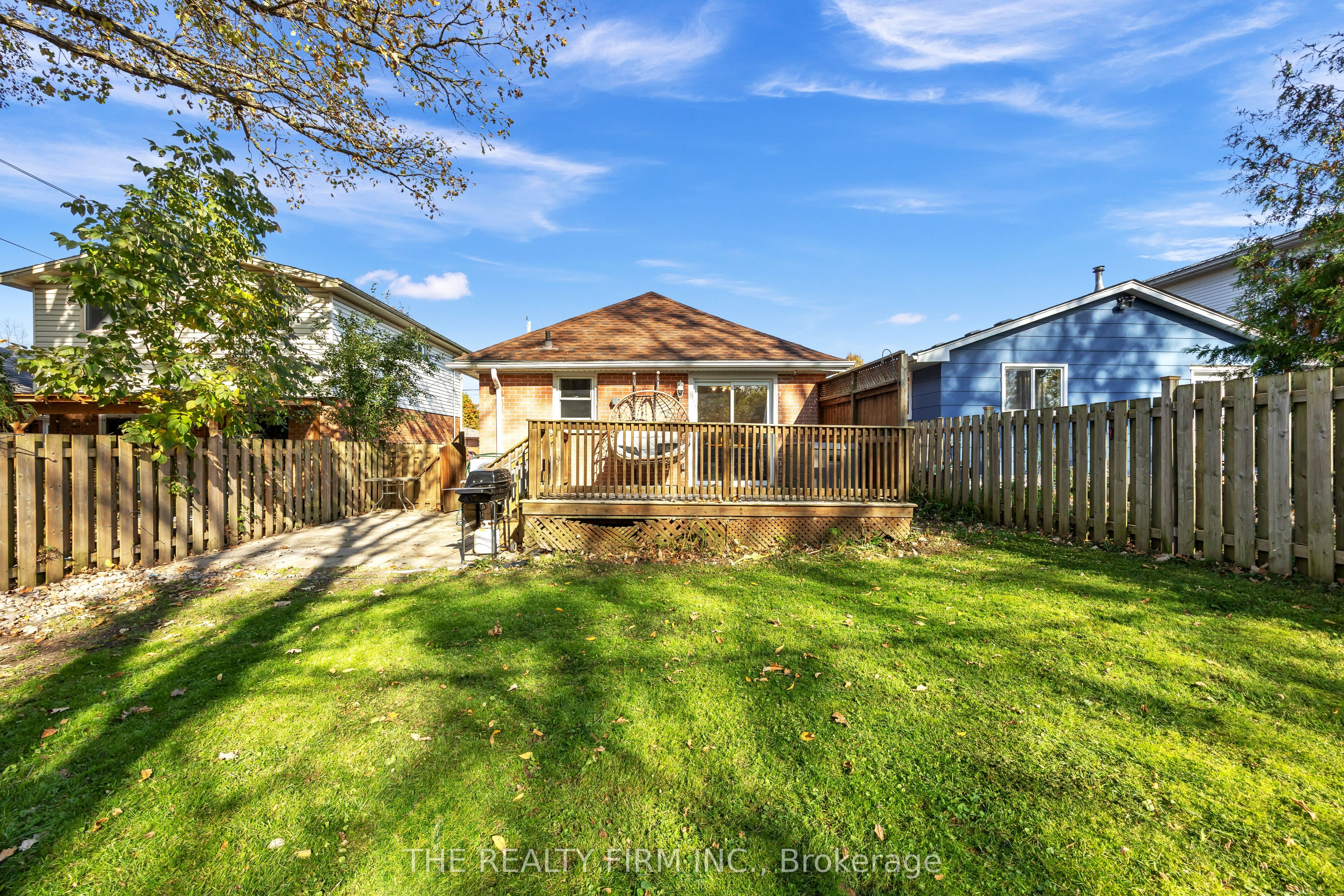 119 Emery Street W Property Photo 41