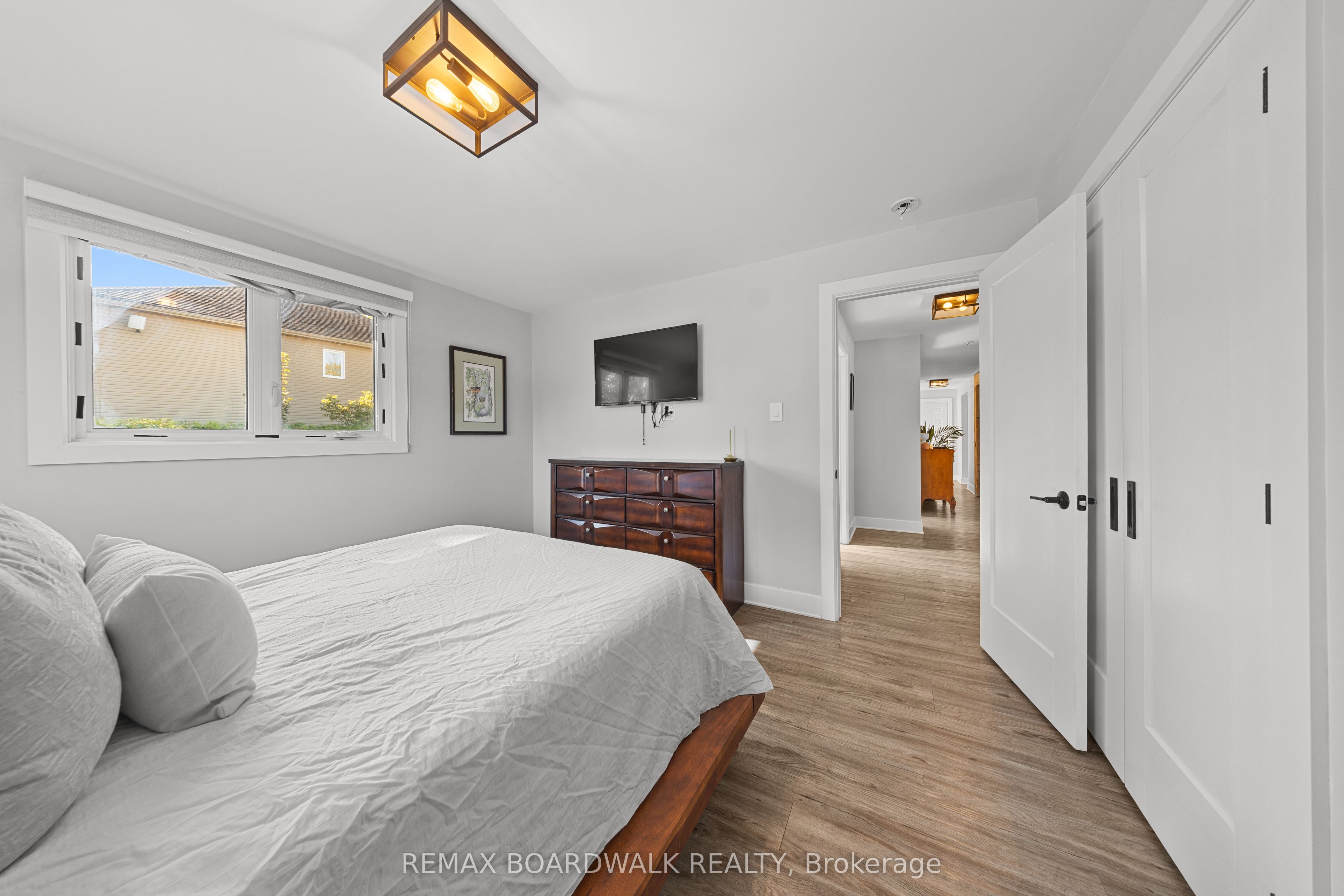 2187 Des Pins Street Property Photo 16