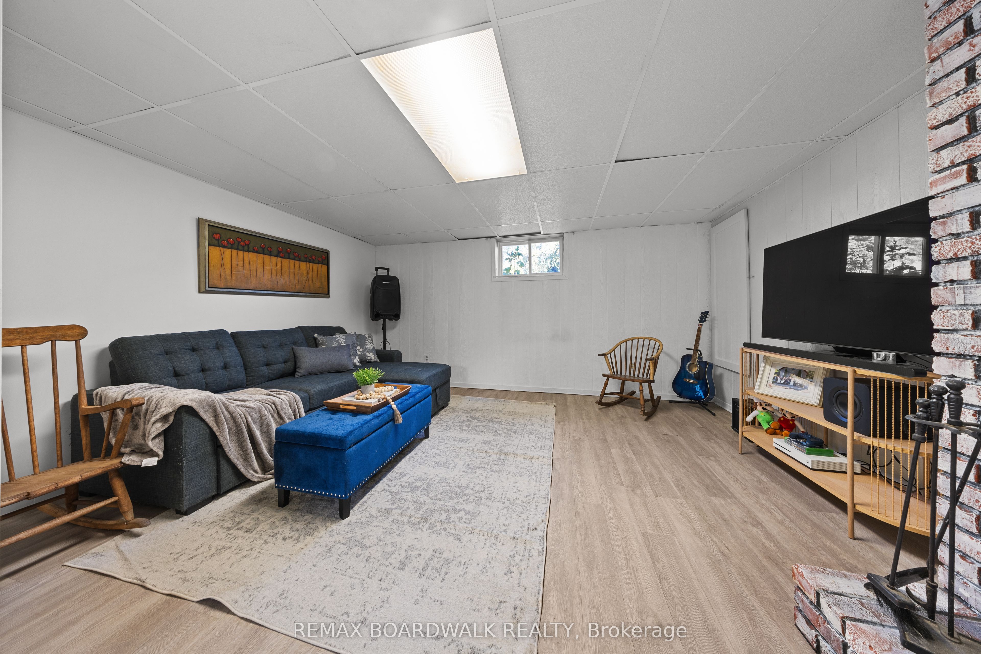 2187 Des Pins Street Property Photo 30