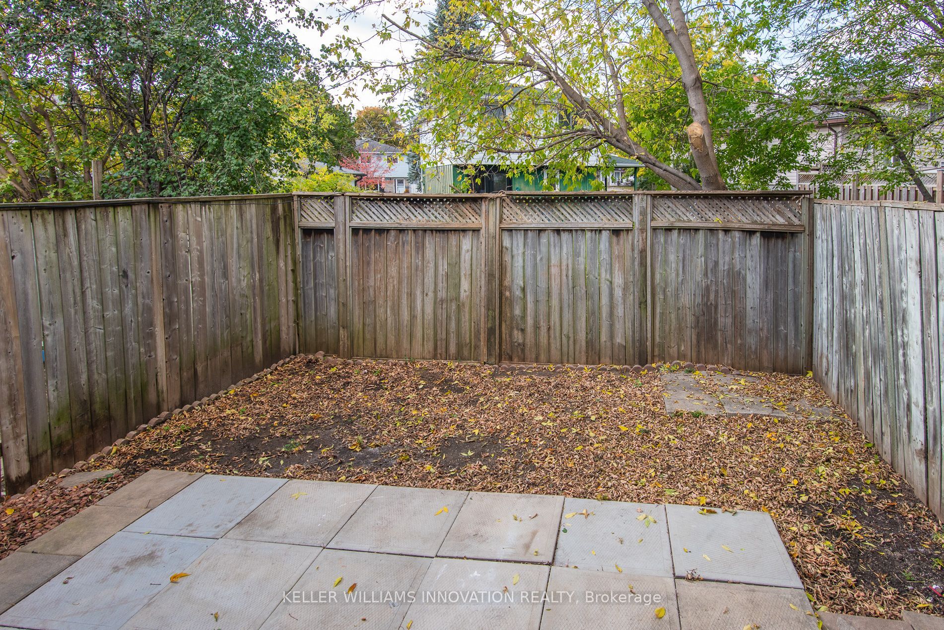 530 Parkview Crescent Property Photo 5