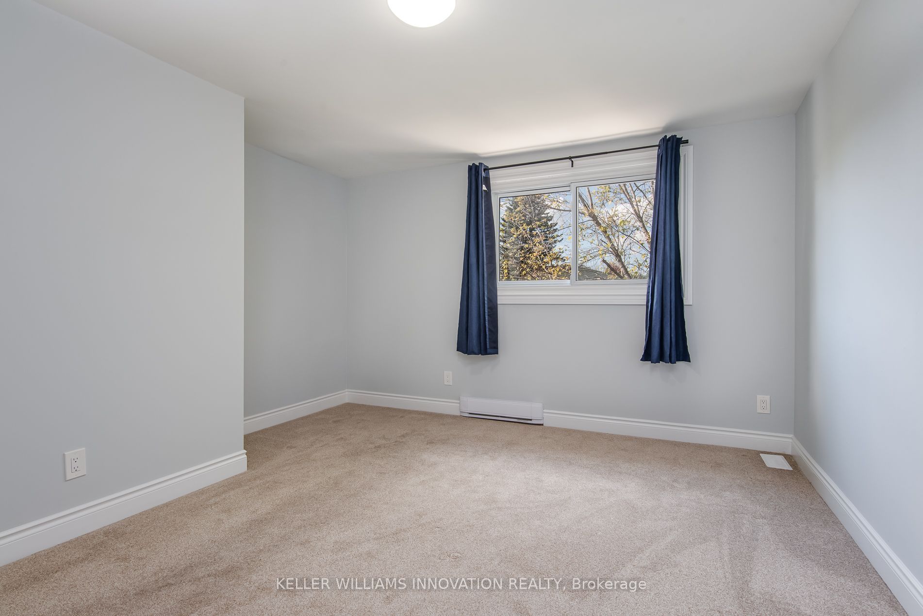 530 Parkview Crescent Property Photo 23