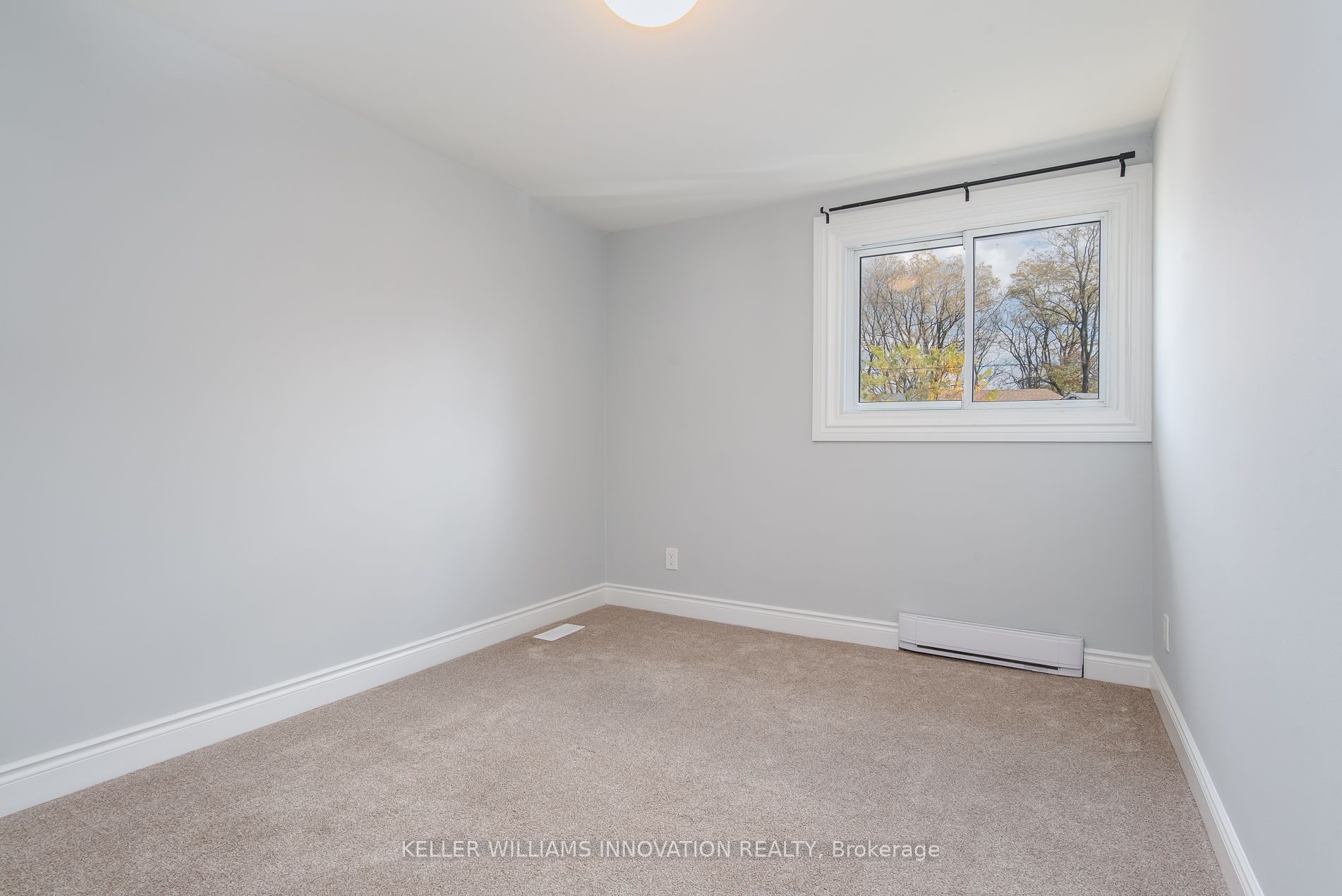530 Parkview Crescent Property Photo 29