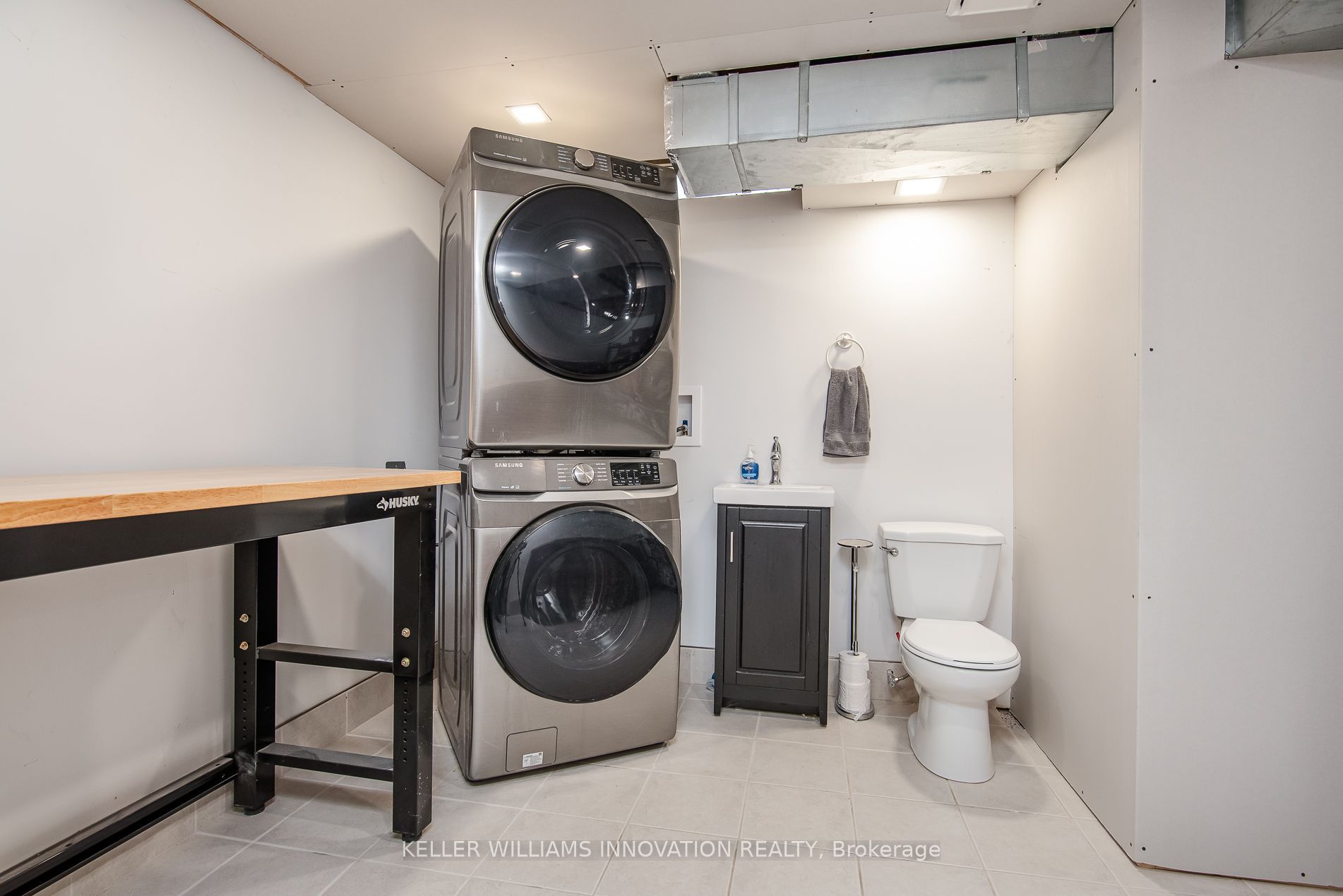 530 Parkview Crescent Property Photo 35