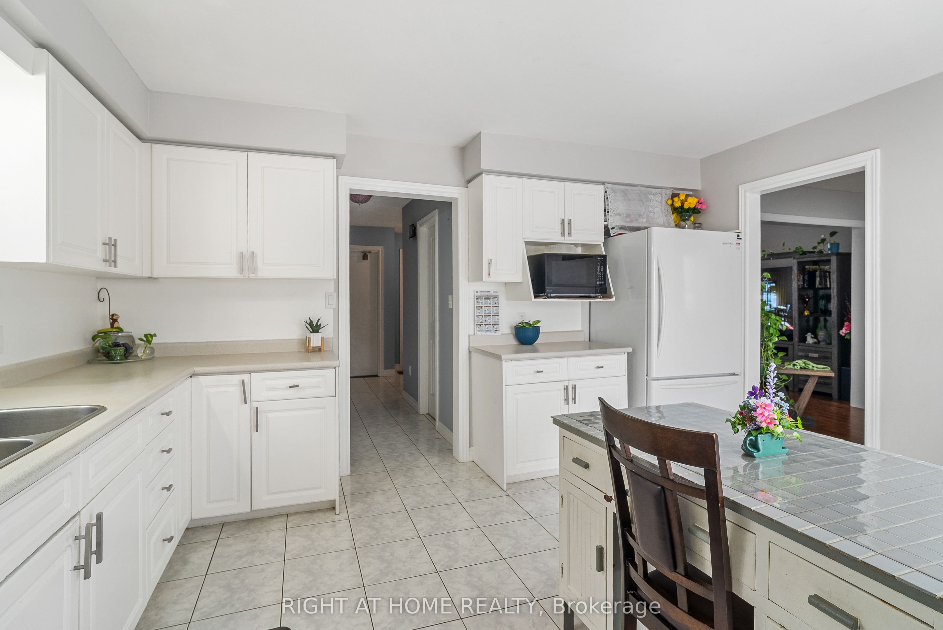 242 Colette Drive Property Photo 16