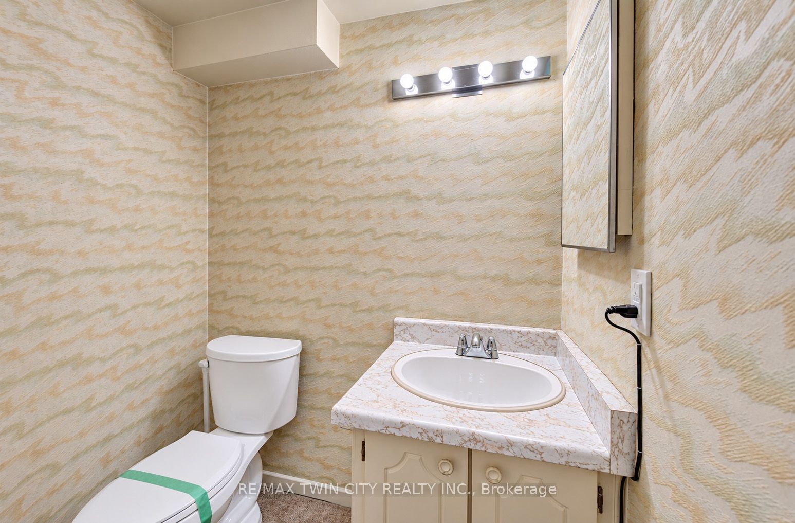 187 Grulke Street 20 Property Photo 7