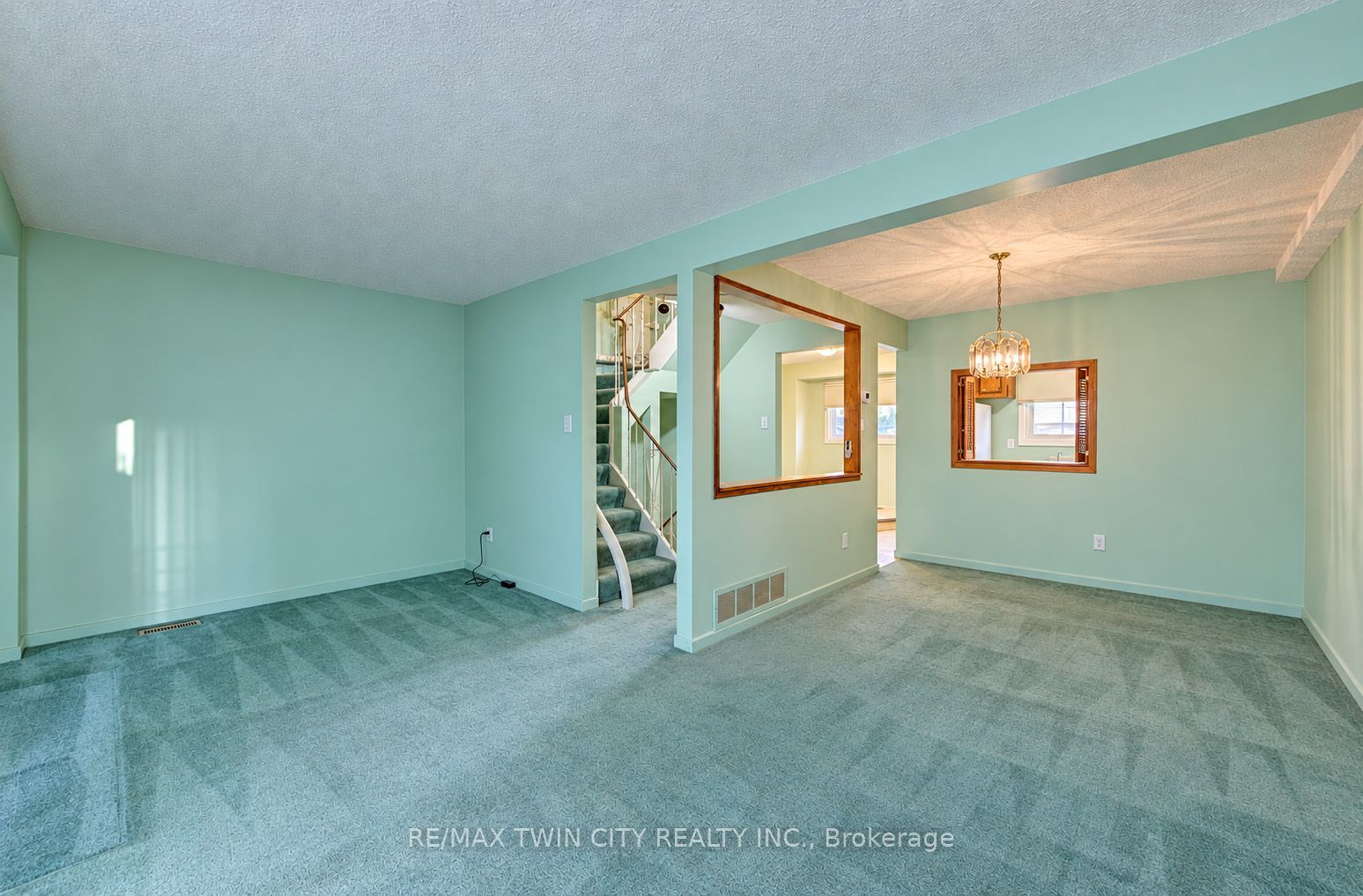 187 Grulke Street 20 Property Photo 13