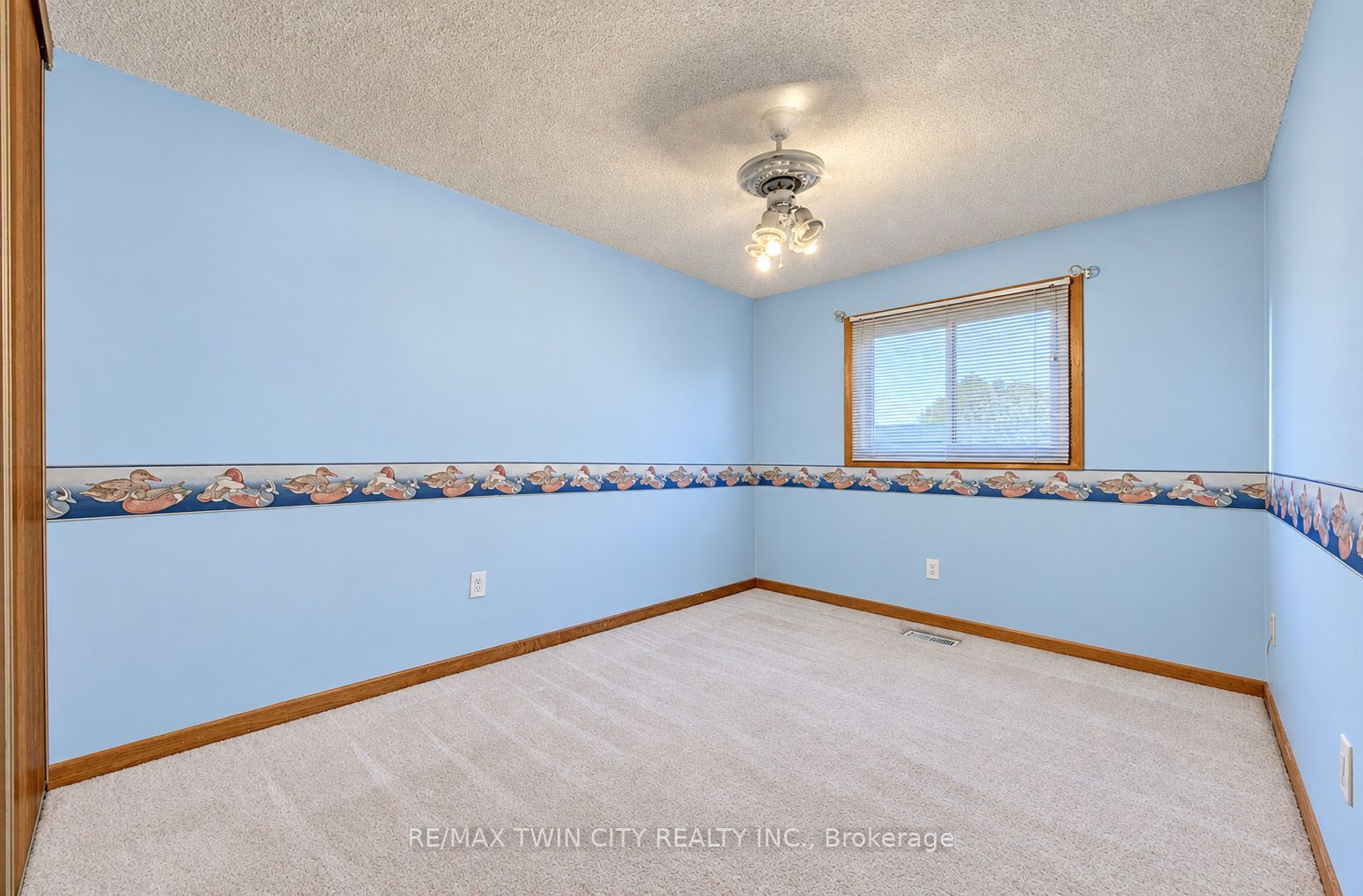 187 Grulke Street 20 Property Photo 25