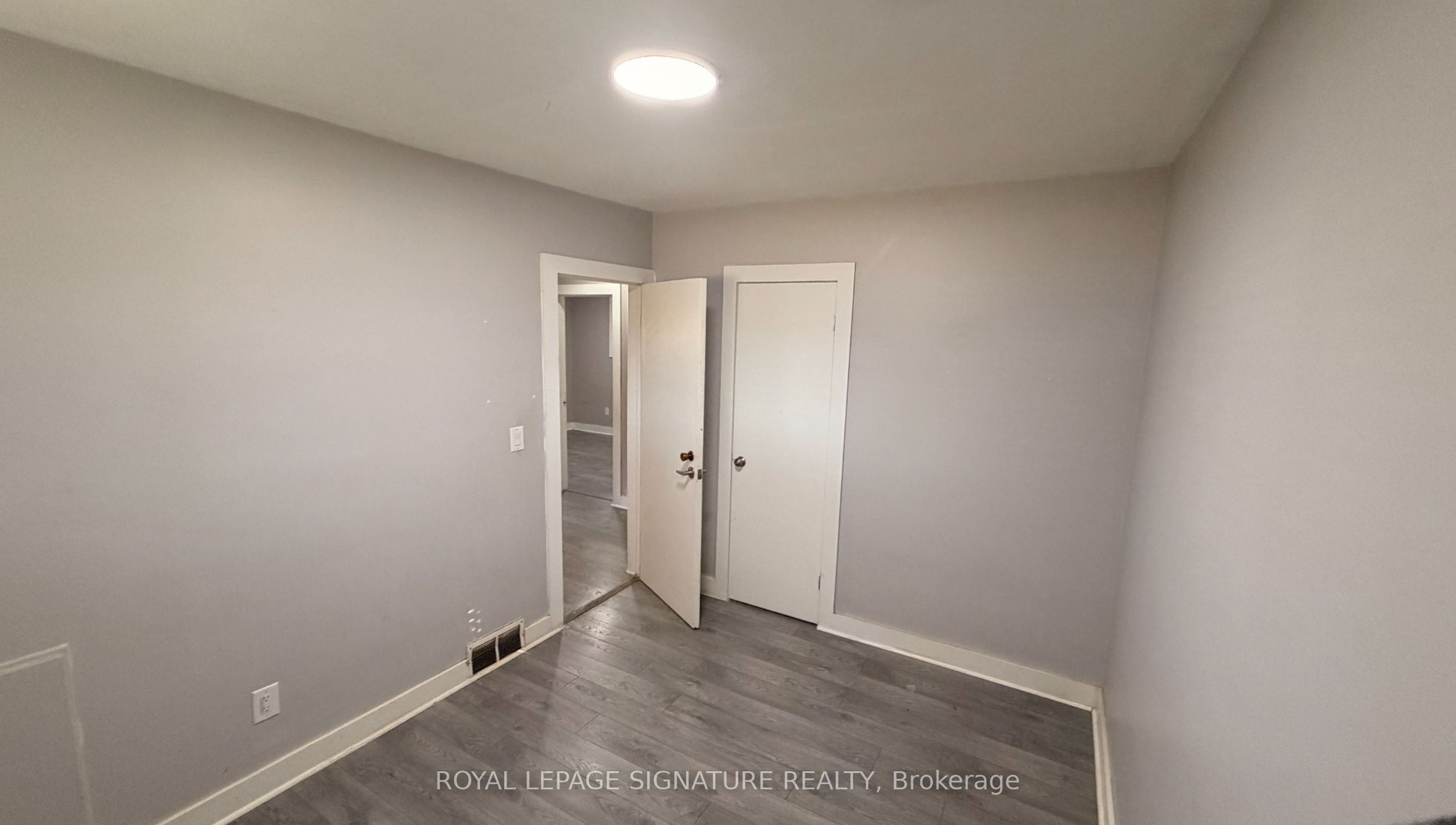 406 Vermont Avenue Property Photo 10