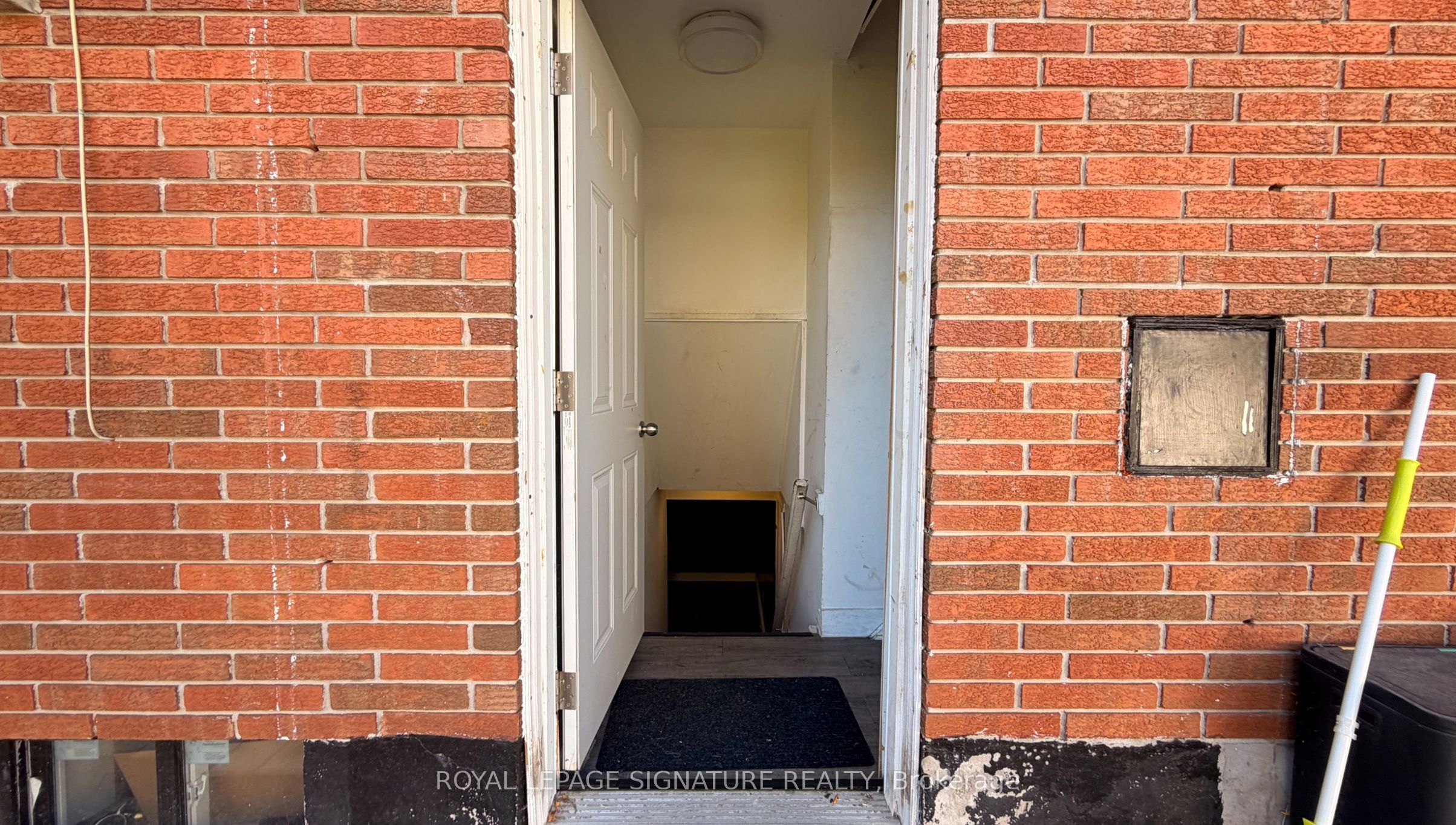 406 Vermont Avenue Property Photo 13