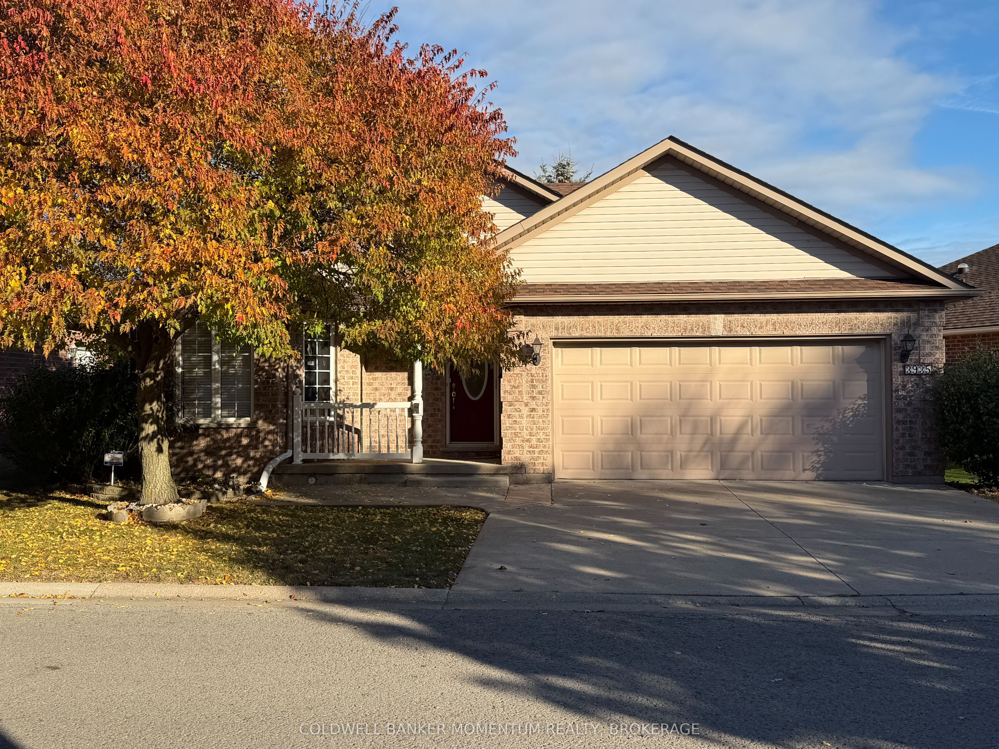 3935 Durban Lane Property Photo 1