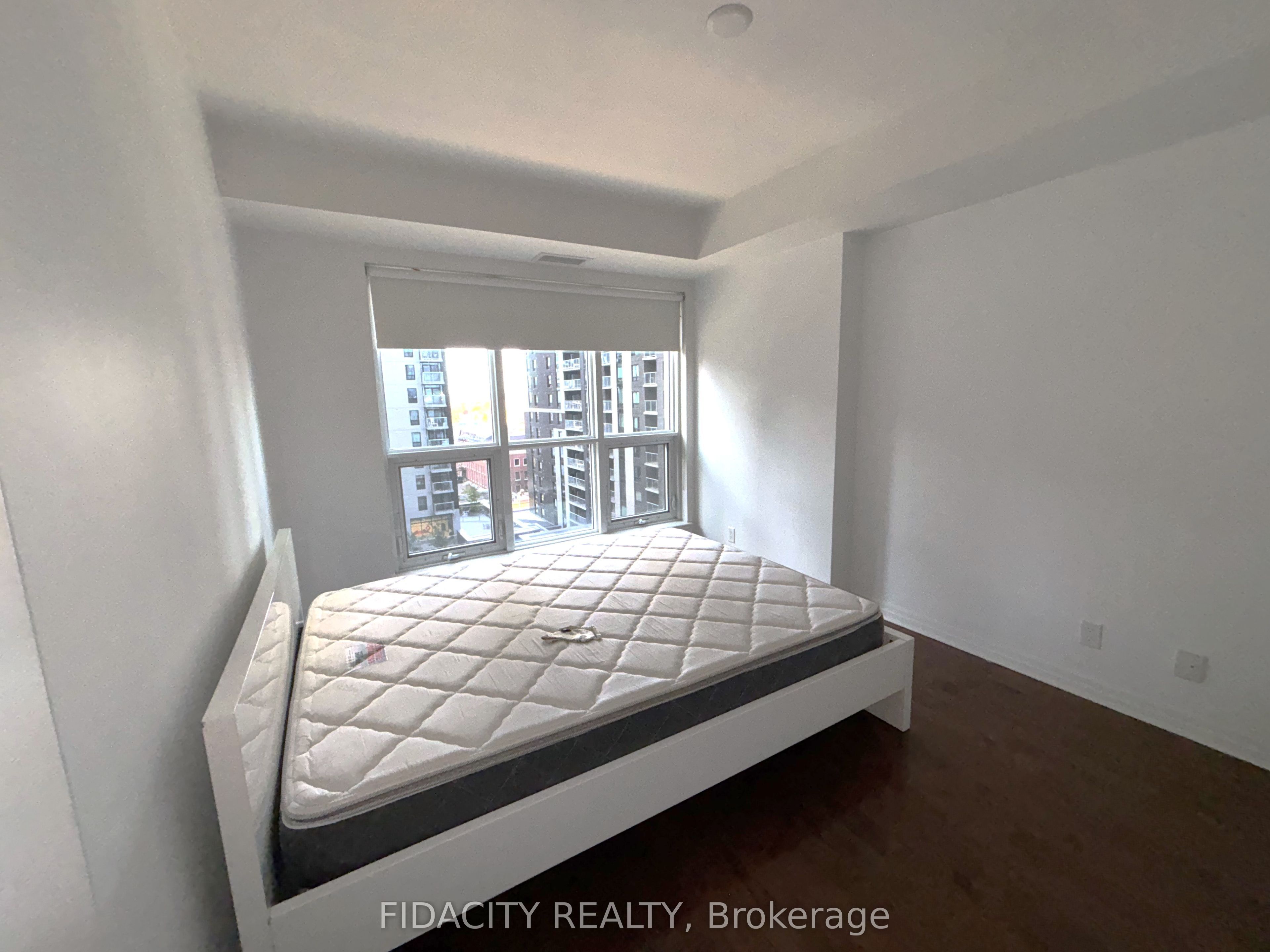 242 Rideau Street 1004 Property Photo 7