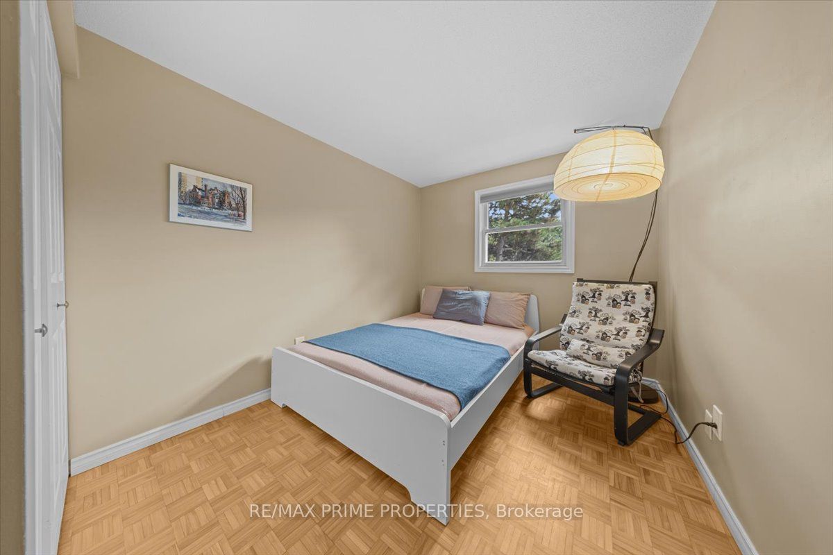 6252 Castille Court 29 Property Photo 22