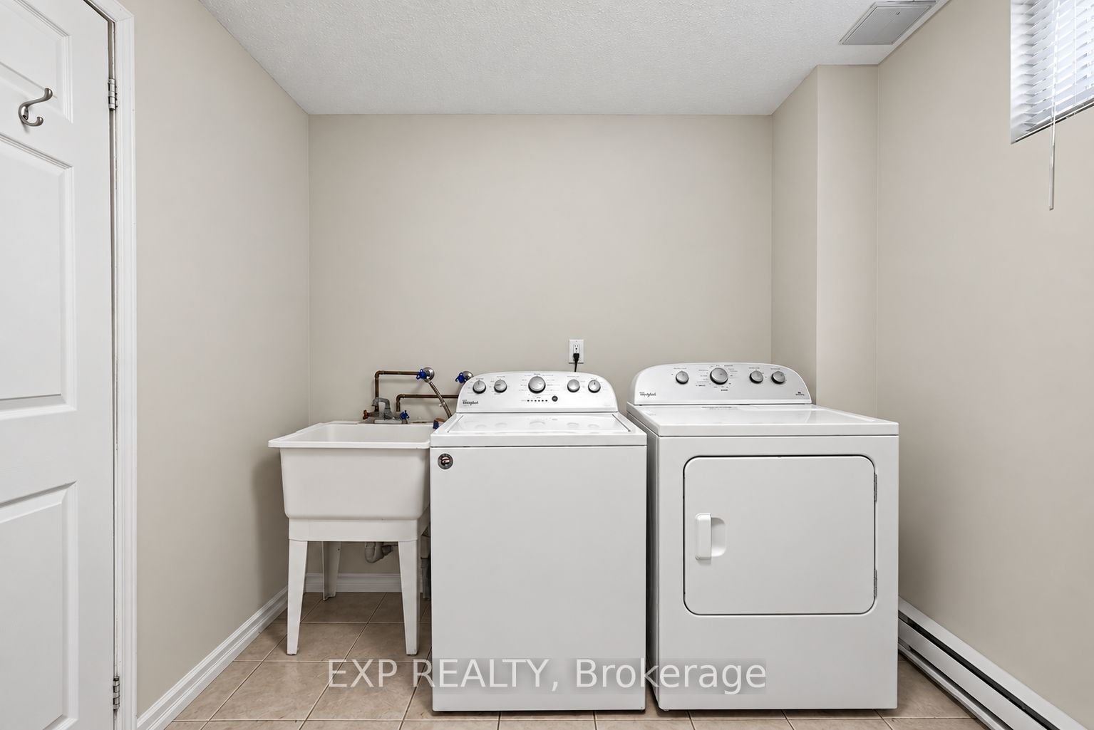 505 Canteval Terrace 102 Property Photo 18