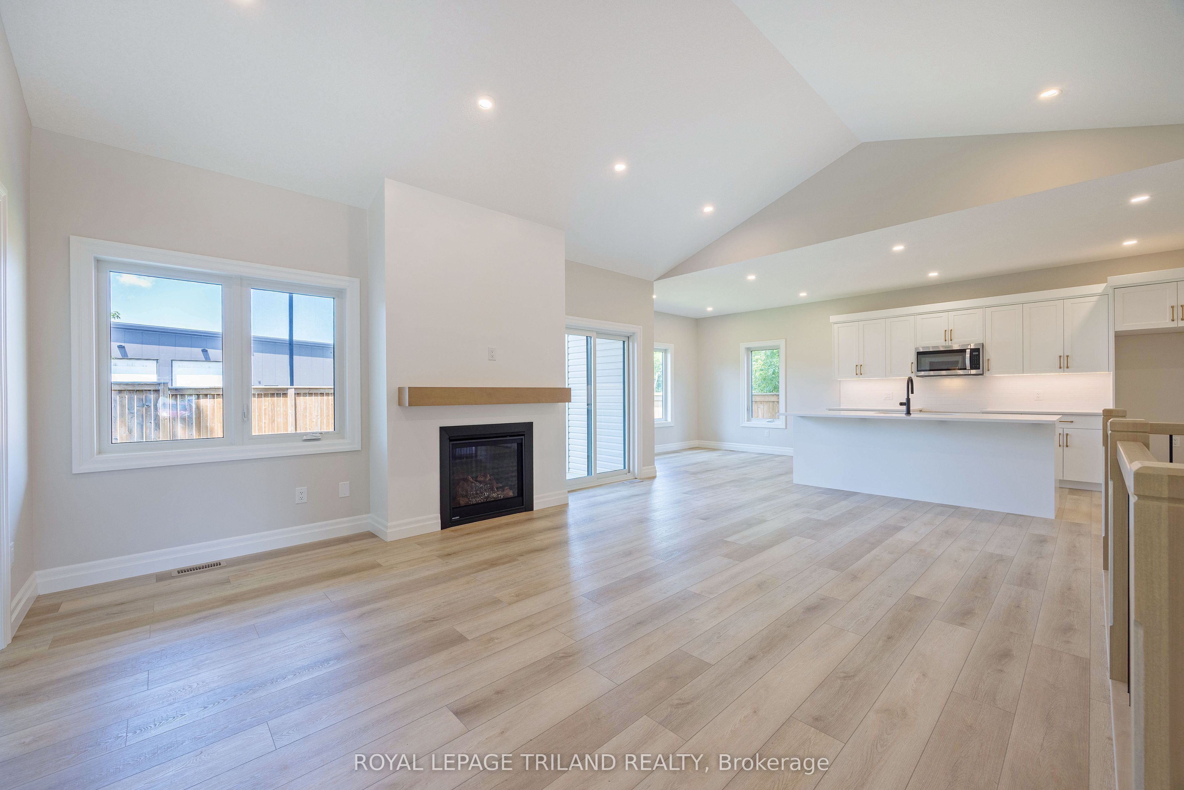 193 Catherine Street Property Photo 4