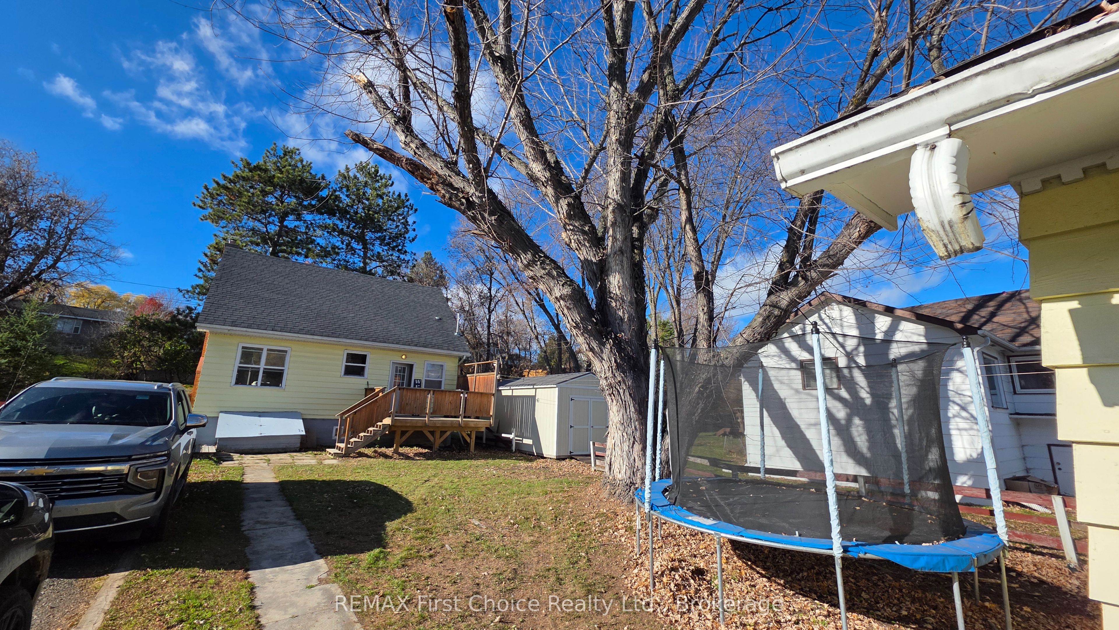 345 8th Ave Avenue S Property Photo 5