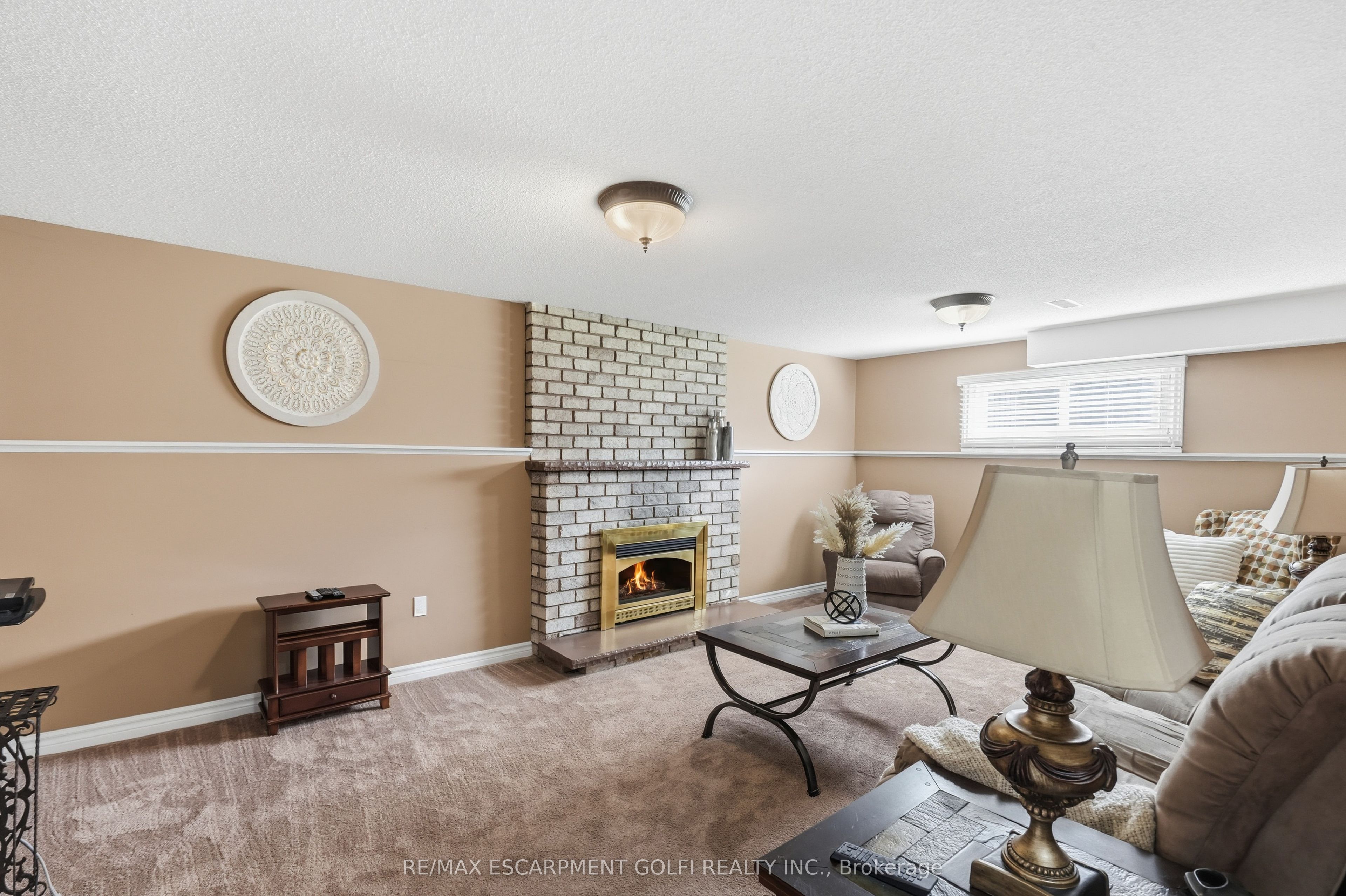 99 Lynden Hill Crescent Property Photo 19