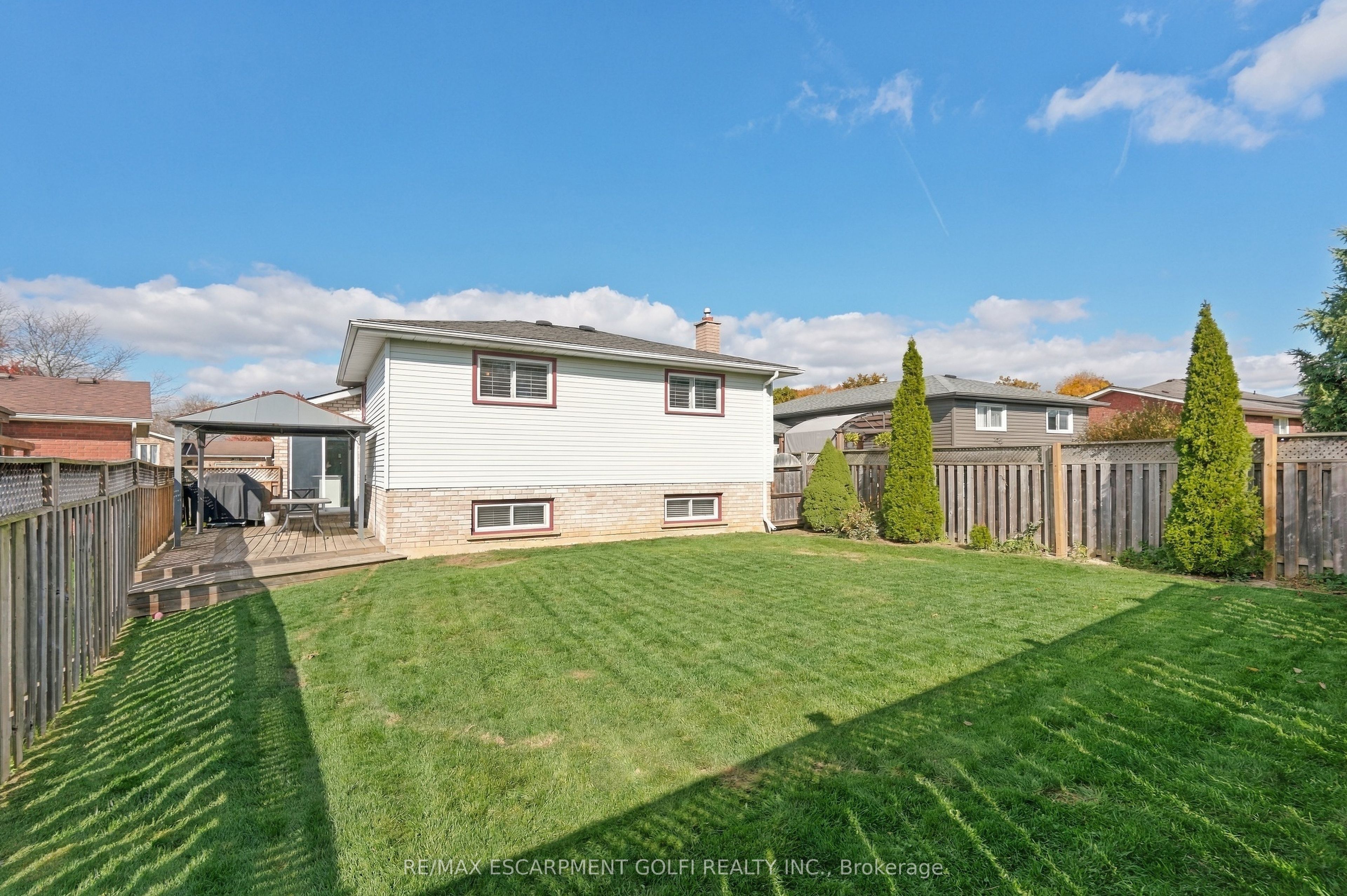 99 Lynden Hill Crescent Property Photo 29