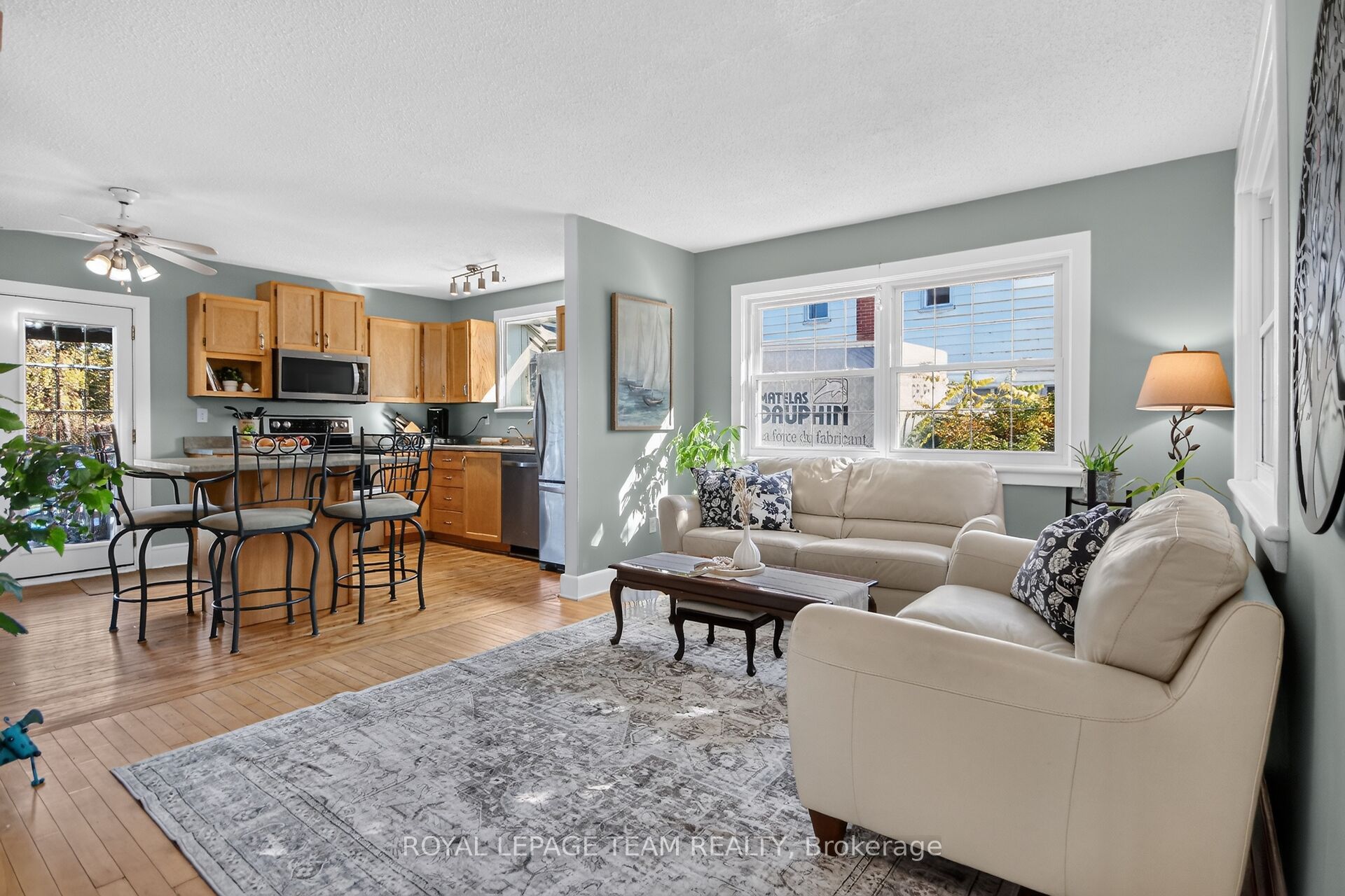 3475 Mcbean Street Property Photo 5