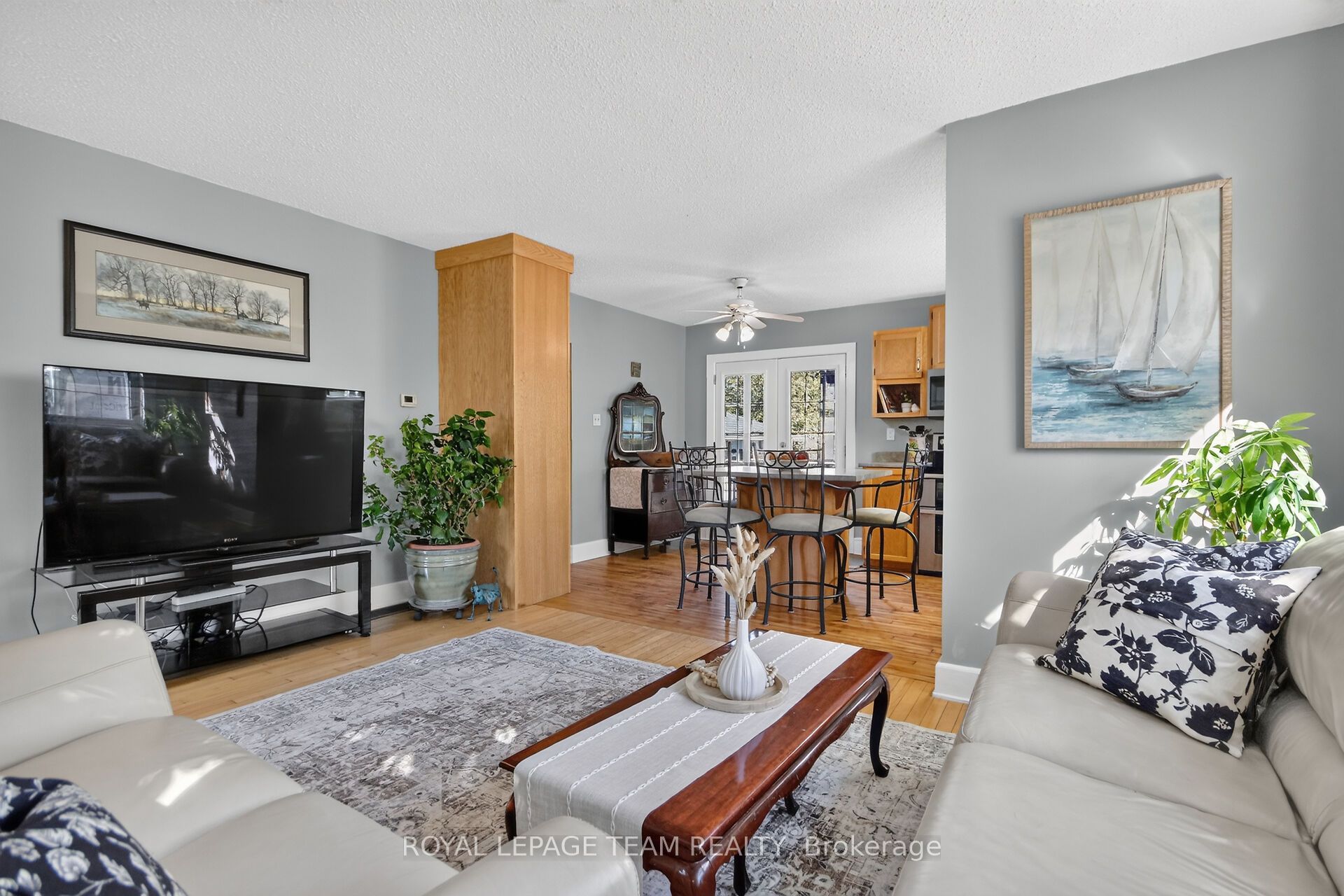 3475 Mcbean Street Property Photo 7