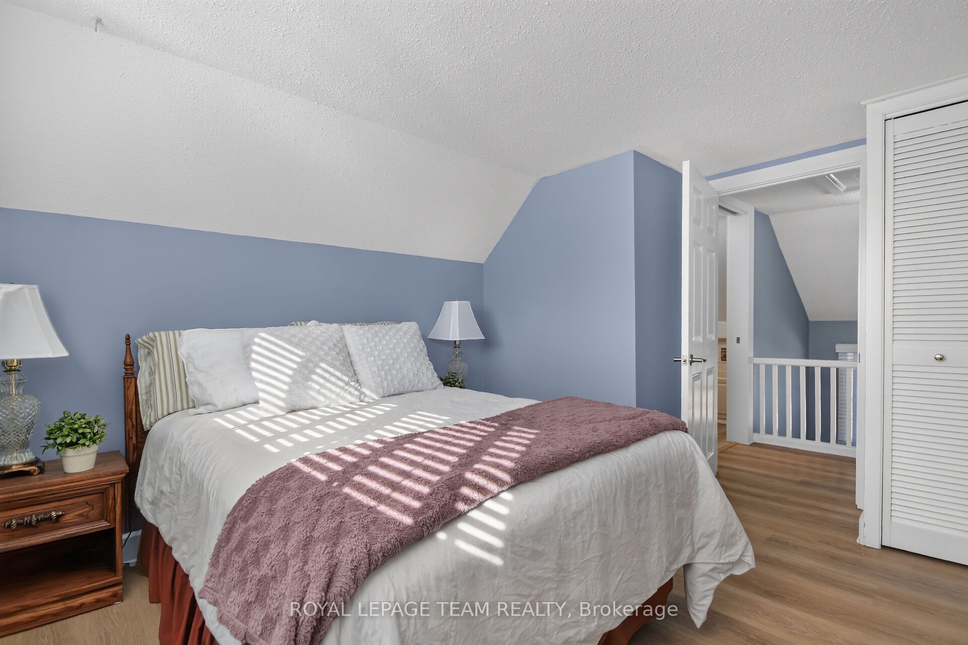 3475 Mcbean Street Property Photo 20