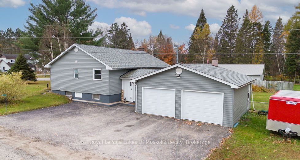 8 Horseshoe Lane Property Photo 2