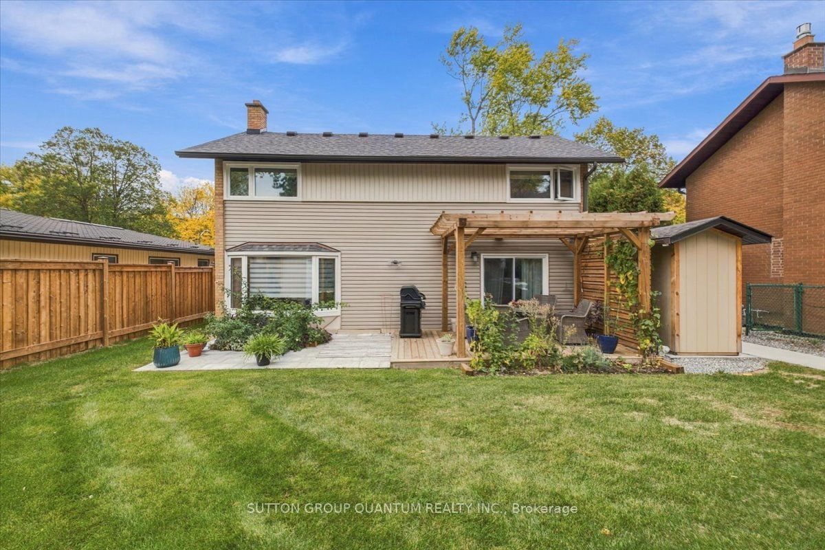 18 Pleasant Avenue Property Photo 16