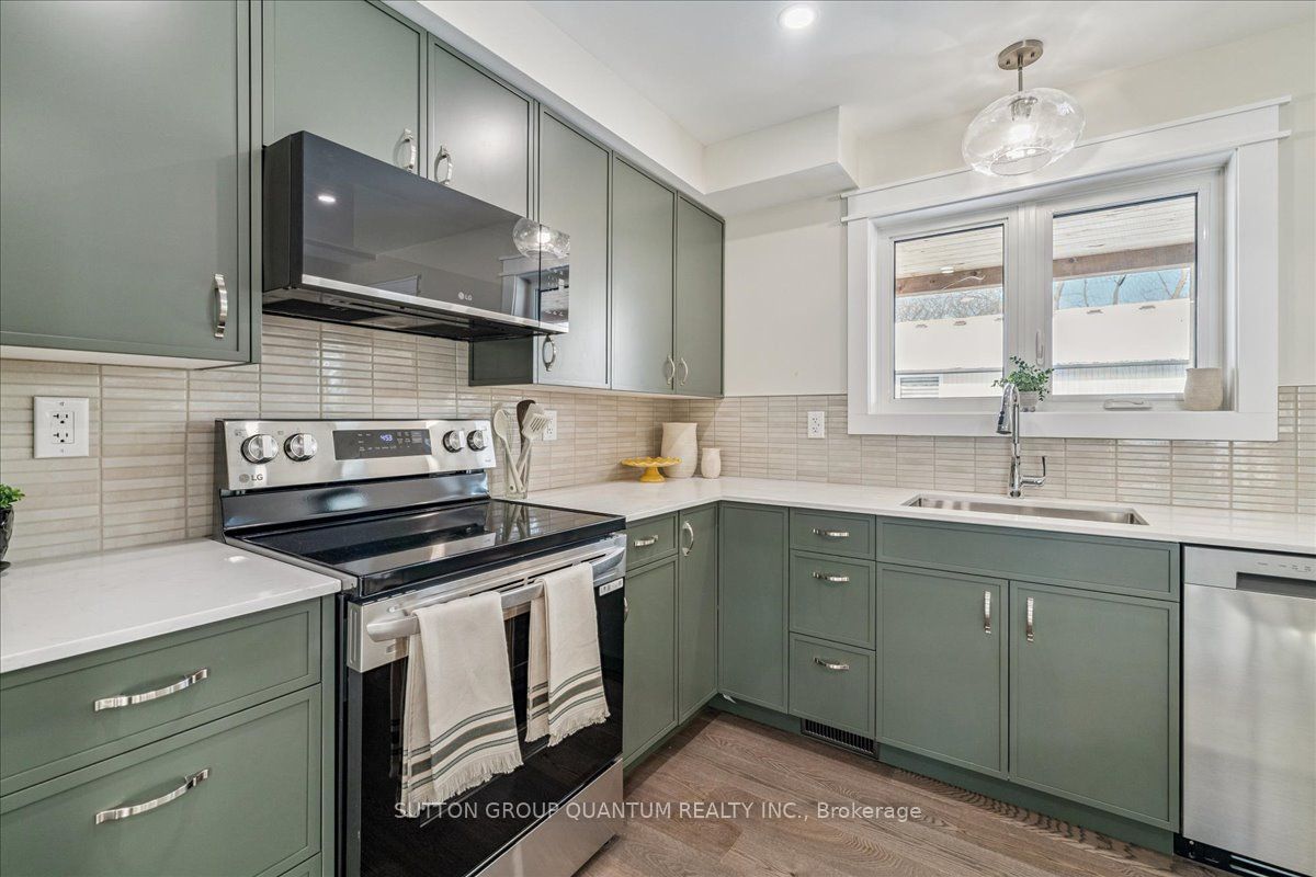 18 Pleasant Avenue Property Photo 37